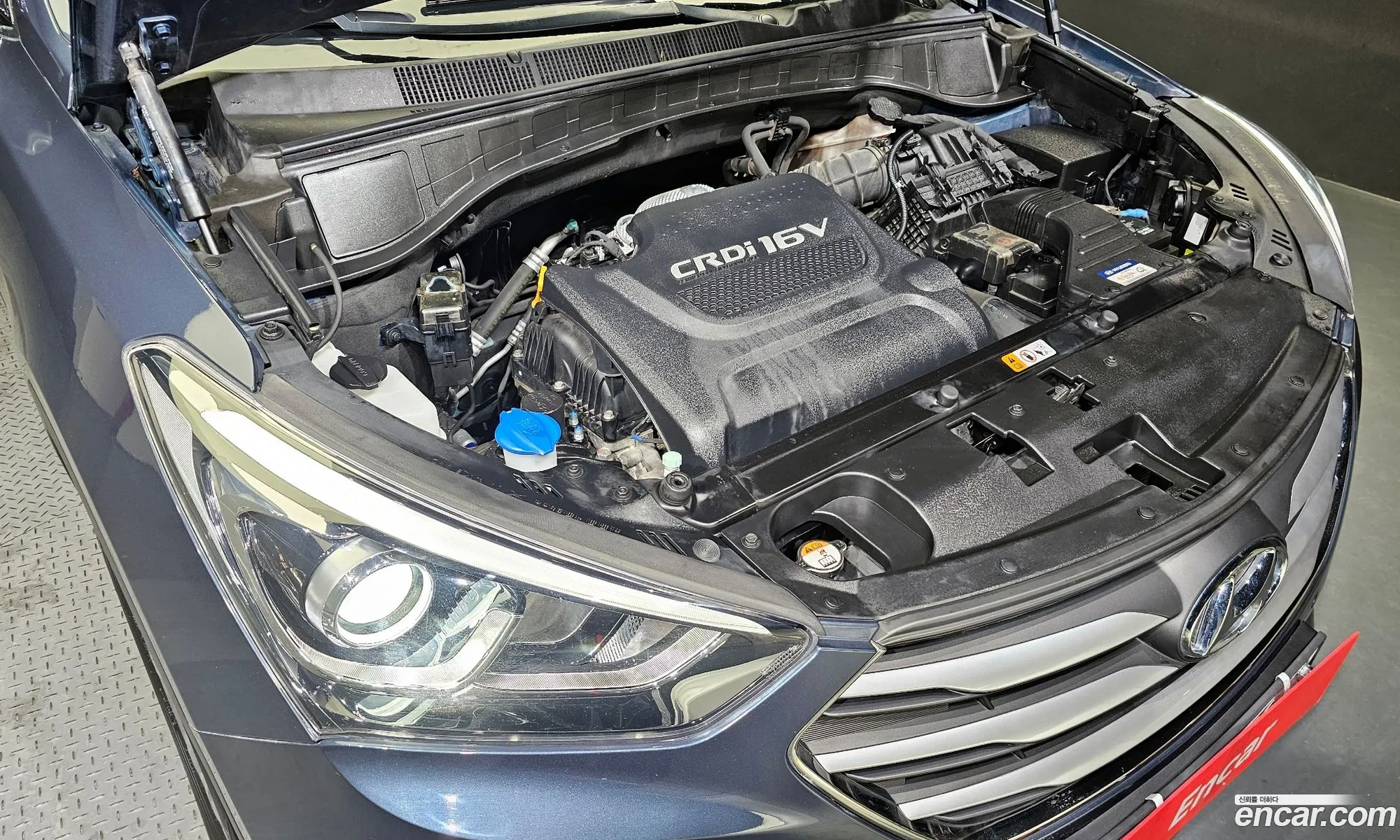 Hyundai Santa Fe Diesel 20 2Wd 2018 - фотография 17005258