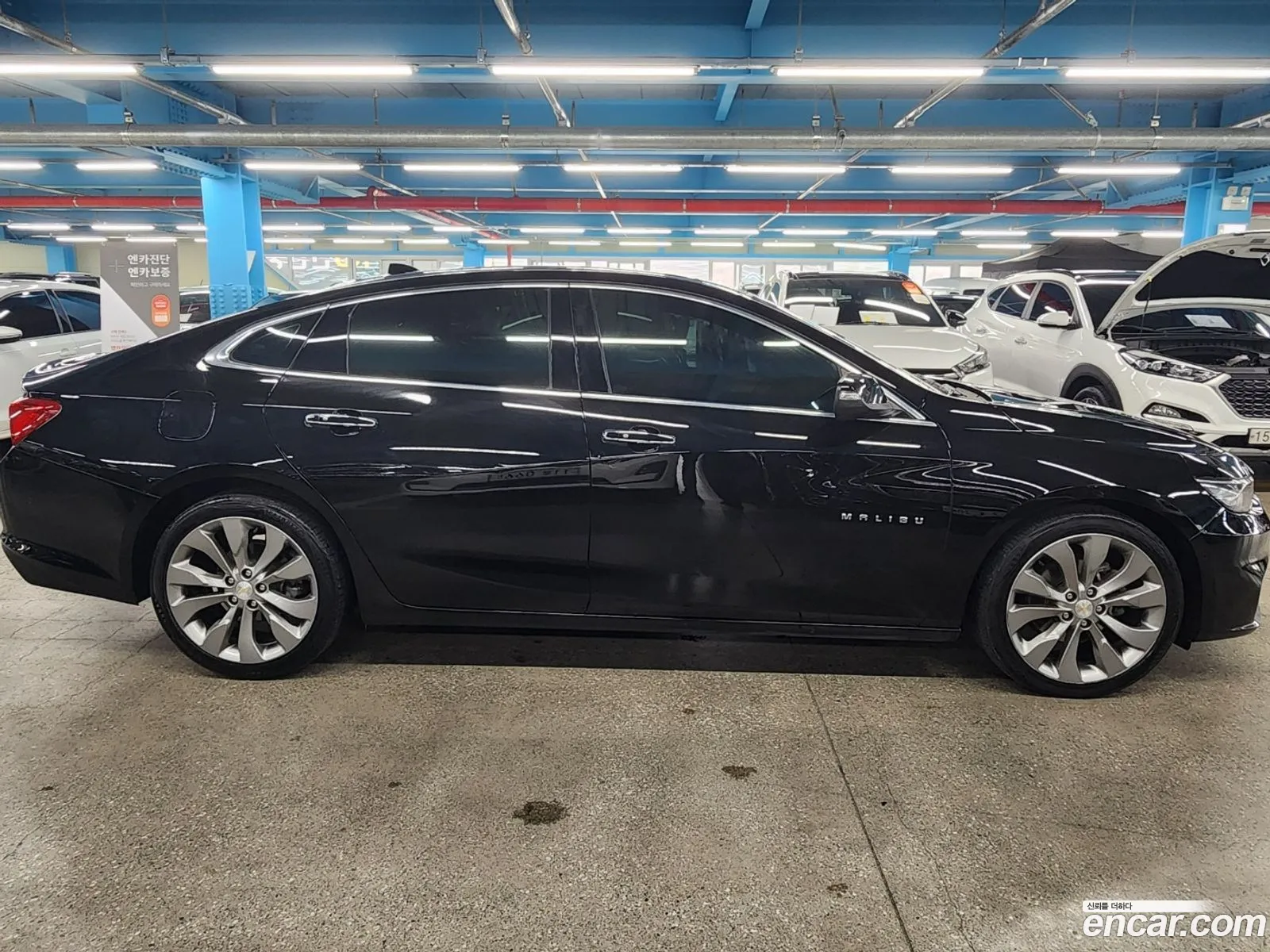 Chevrolet Malibu Ix 20 Turbo Perfect Black 2017 - фотография 7010759