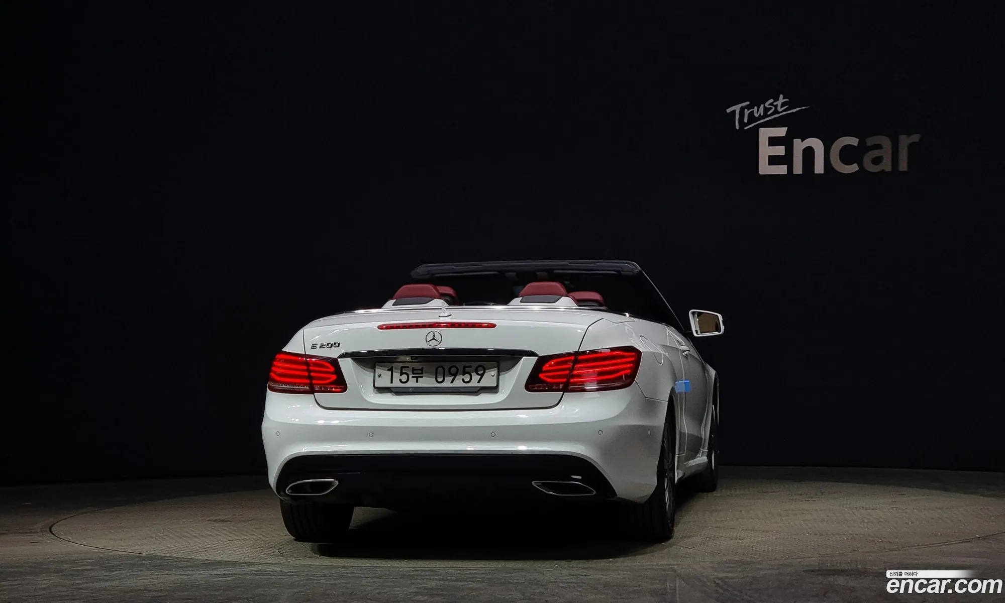 Mercedes-Benz E-Klasse E200 Cabriolet 2016 - фотография 12679729