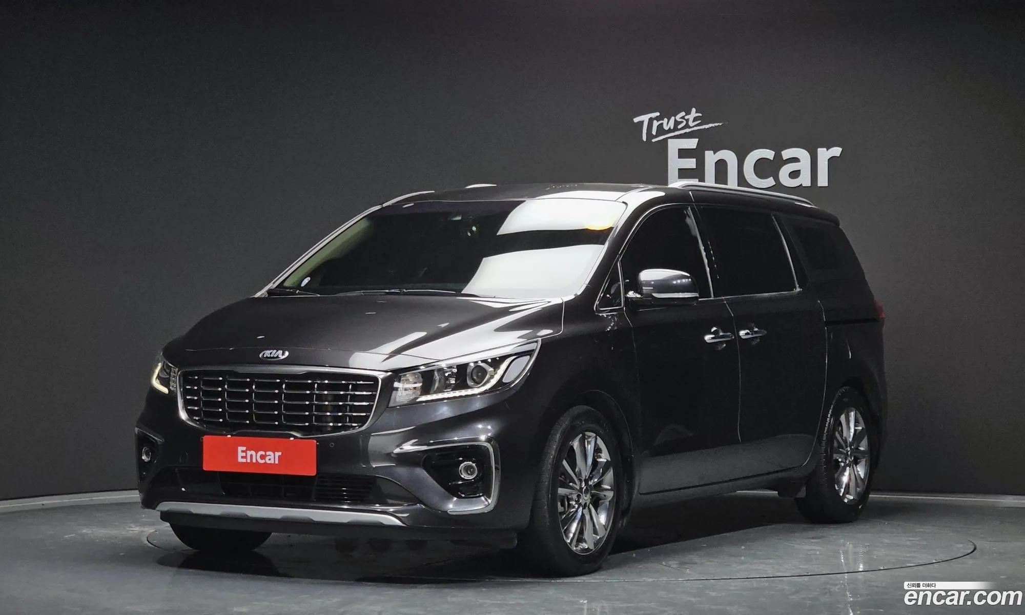 Kia The New Carnival 9-Seater Prestige - фотография 16253222