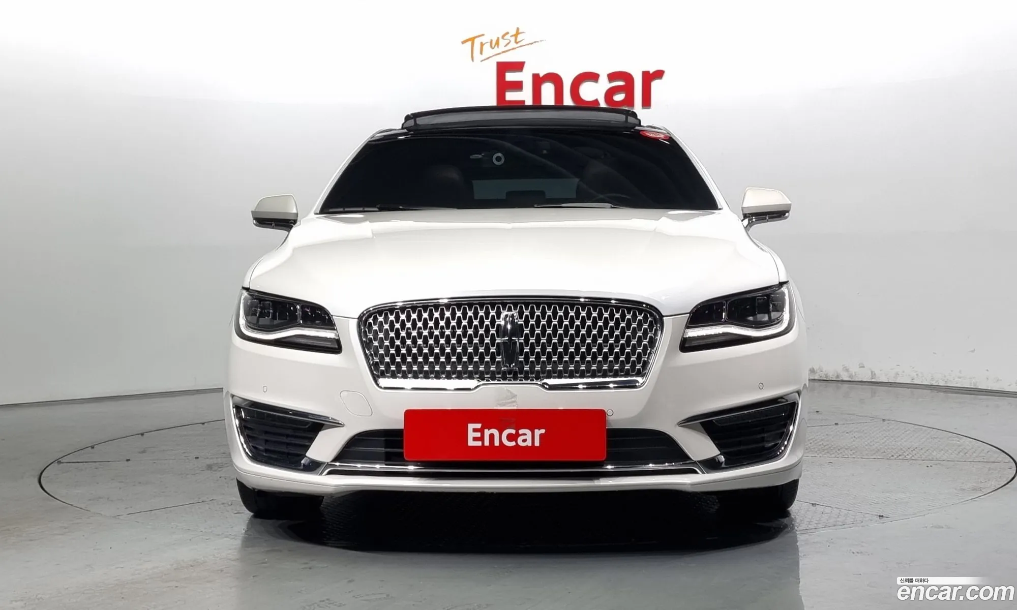 Lincoln Mkz Ii Hybrid 2019 - фотография 3745036