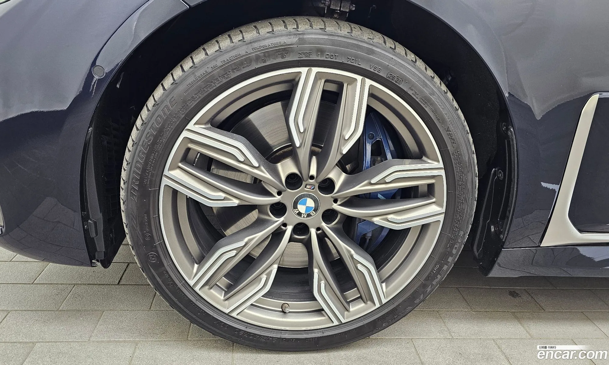 BMW 7Er Vi G11G12 M760Li xDrive 2020 - фотография 936341