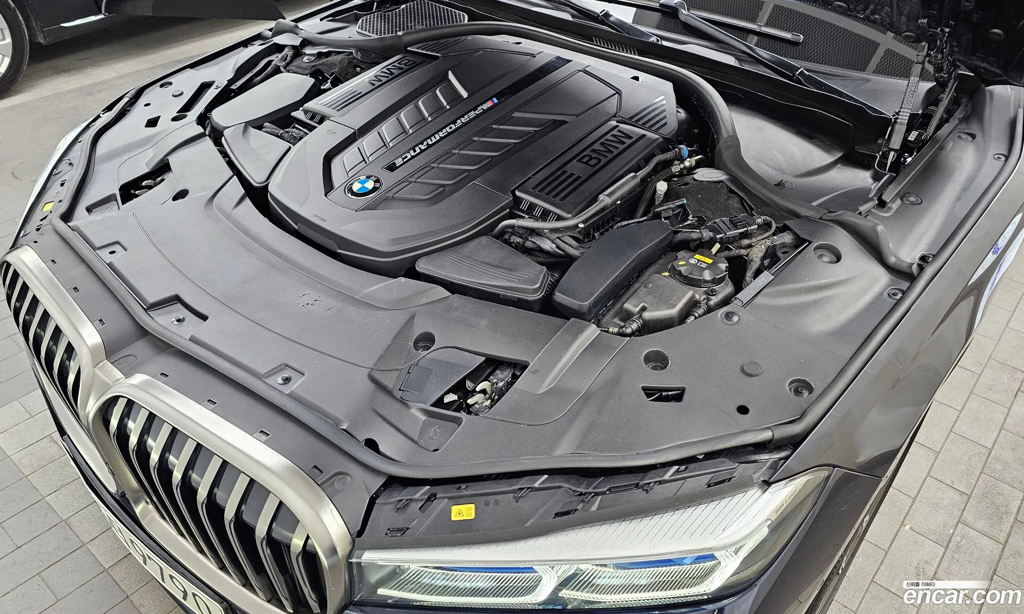 BMW 7Er Vi G11G12 M760Li xDrive 2020 - фотография 936342