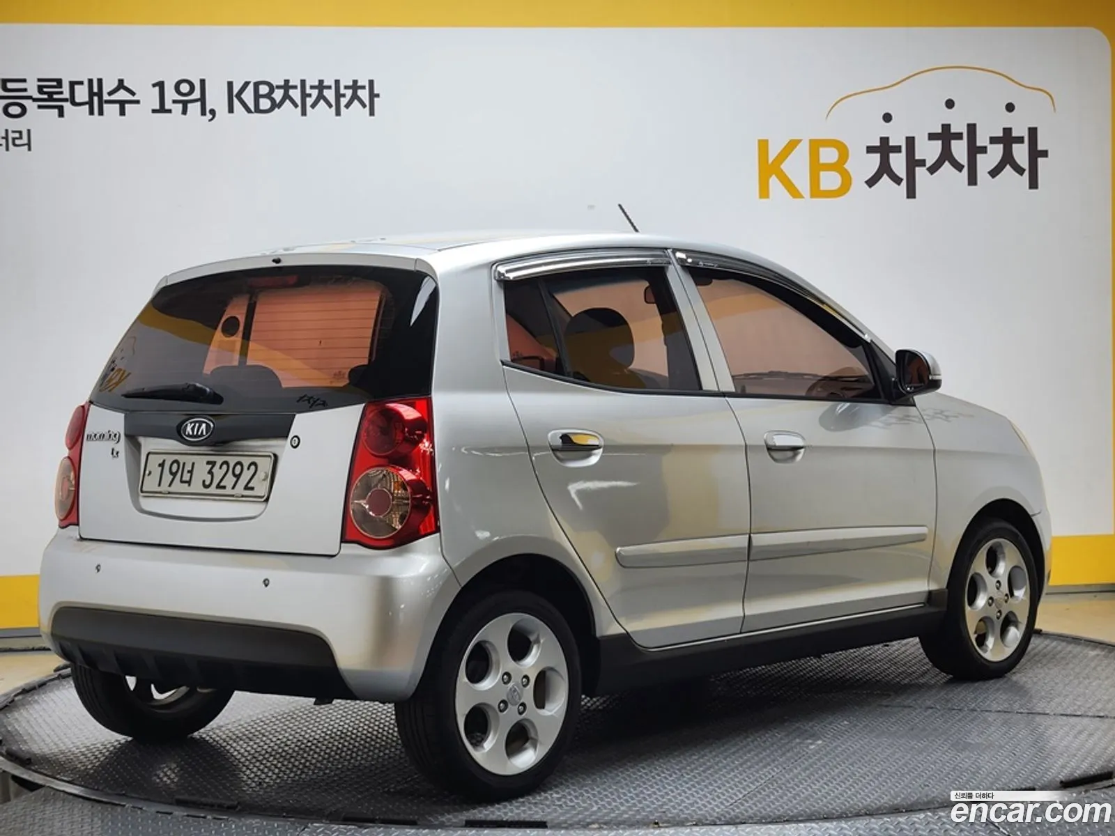 Kia Morning Lx 2011 - фотография 17377262