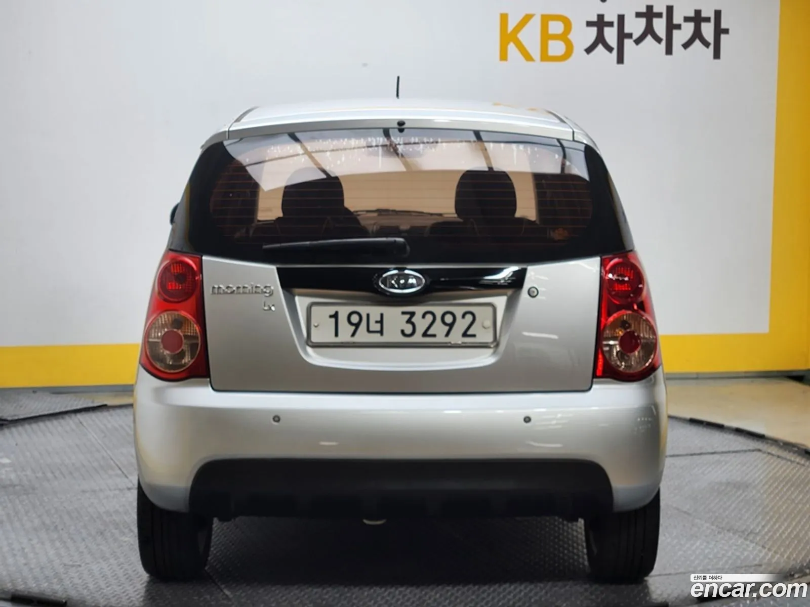 Kia Morning Lx 2011 - фотография 17377264