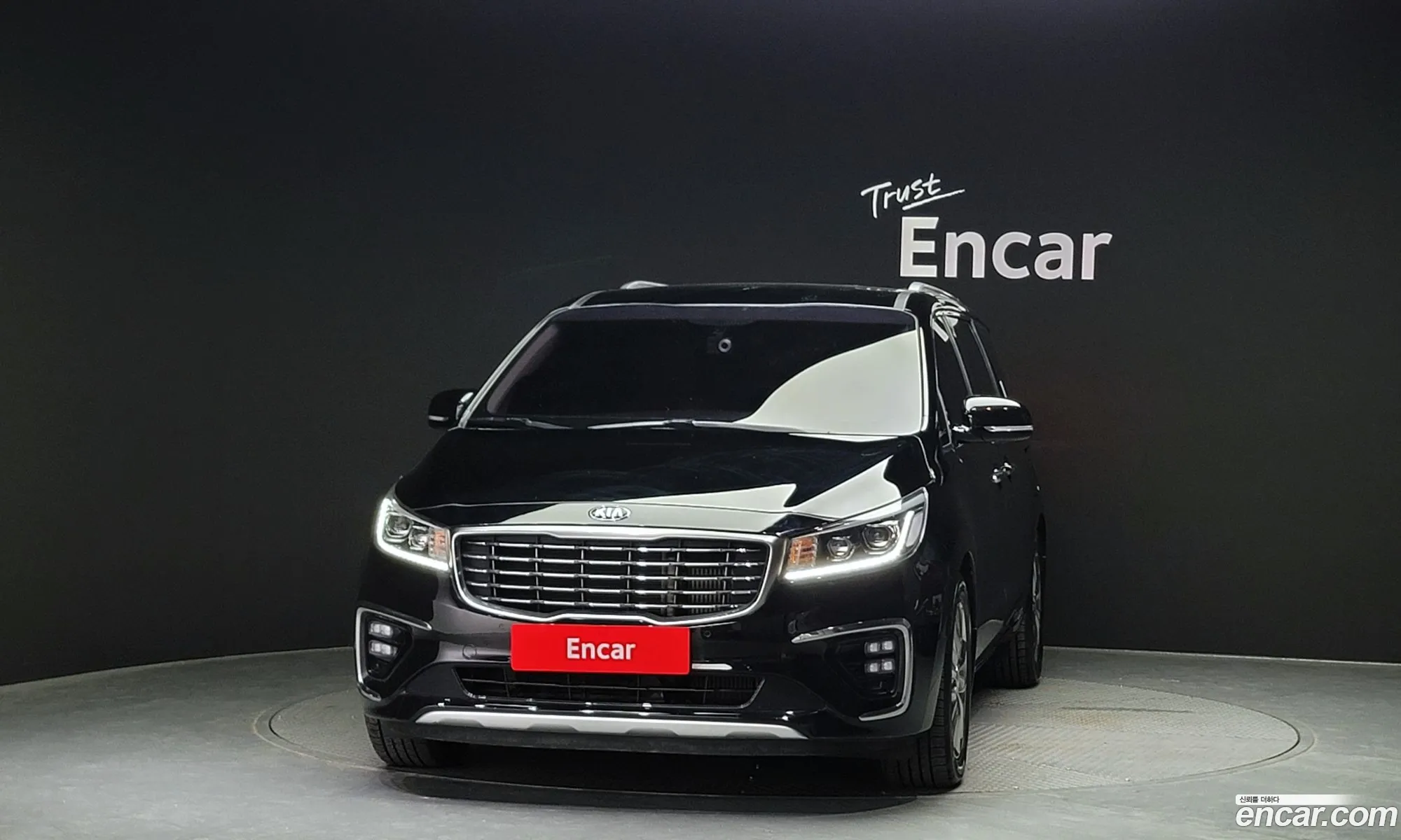 Kia Carnival Iii 9-Seater Prestige 2019 - фотография 11810468
