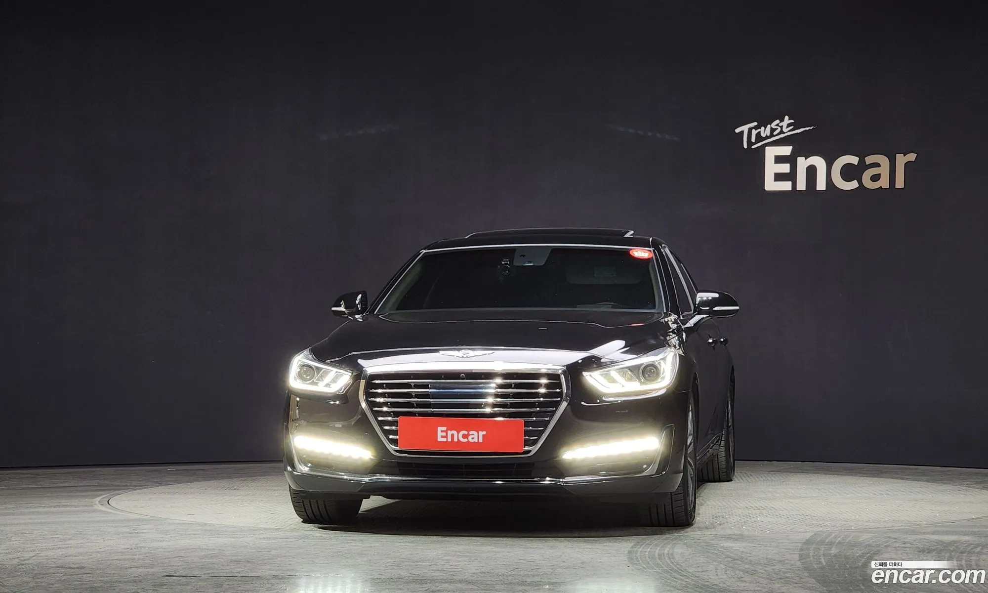 Genesis G90 I 38 Gdi Awd 2016 - фотография 16297835