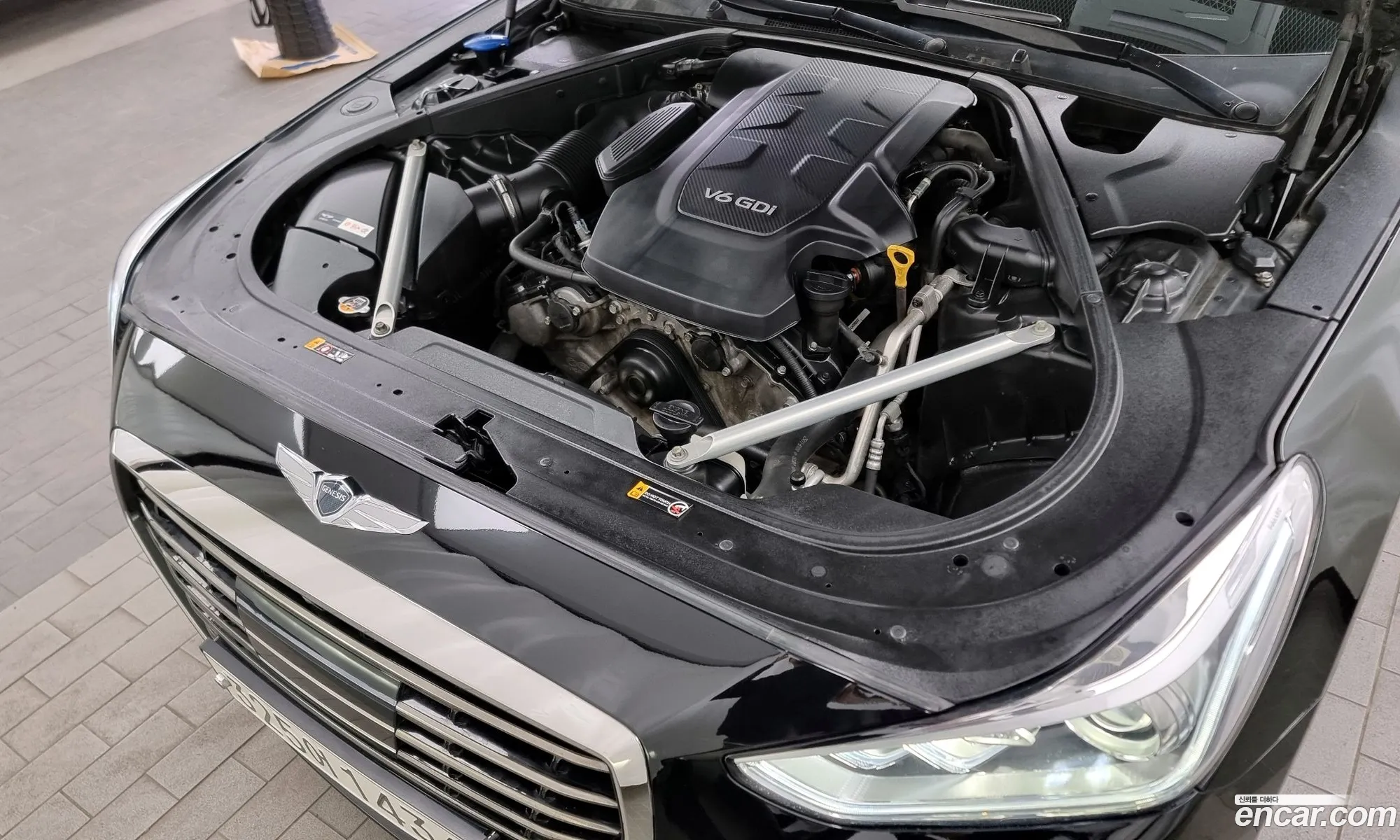 Genesis G90 I 38 Gdi Awd 2016 - фотография 16297838