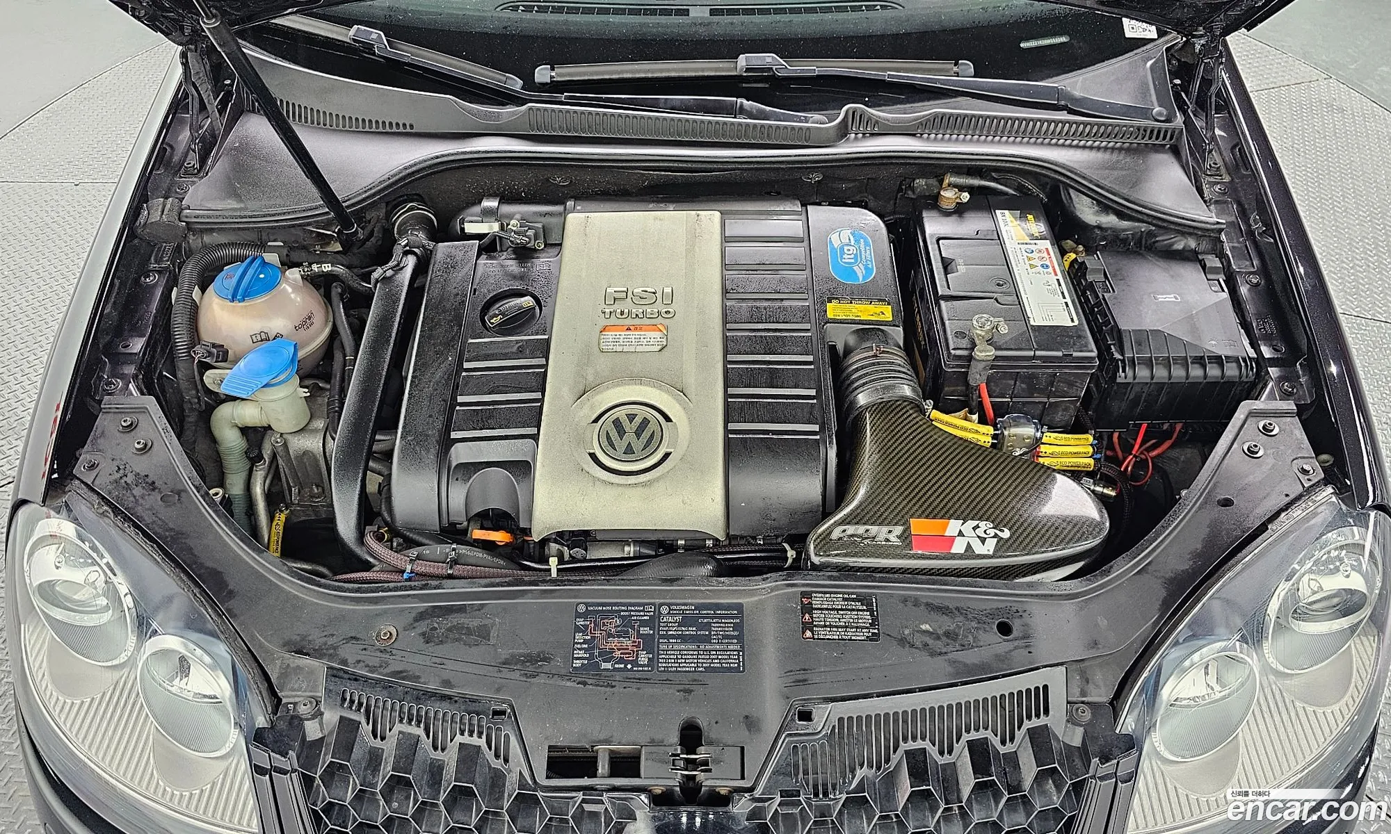 Volkswagen Golf 20 Gti 3-Door 2008 - фотография 4191378