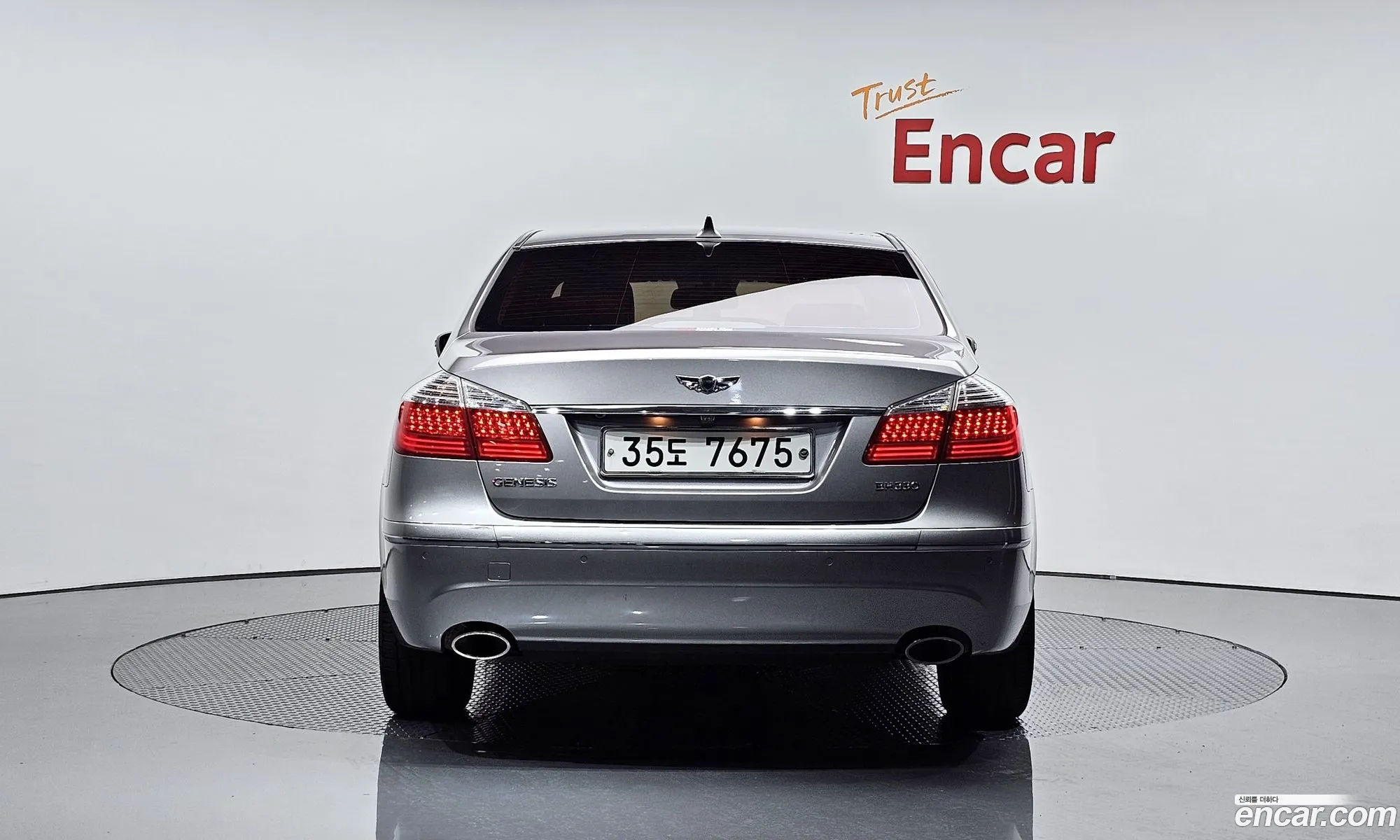 Hyundai Genesis I Bh330 Luxury 2010 - фотография 12263242