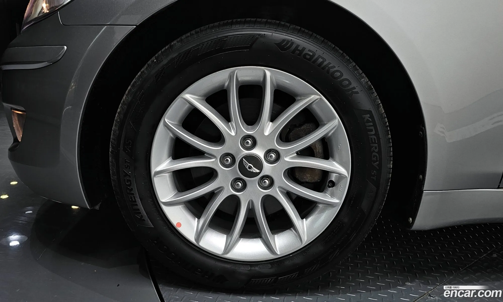 Hyundai Genesis I Bh330 Luxury 2010 - фотография 12263243