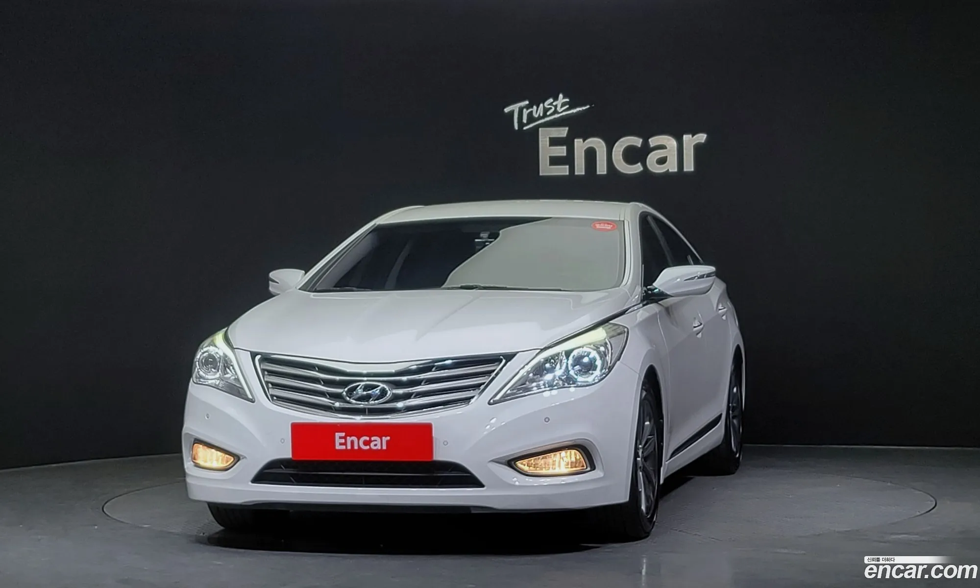 Hyundai Grandeur V Hg240 Luxury 2012 - фотография 19479267