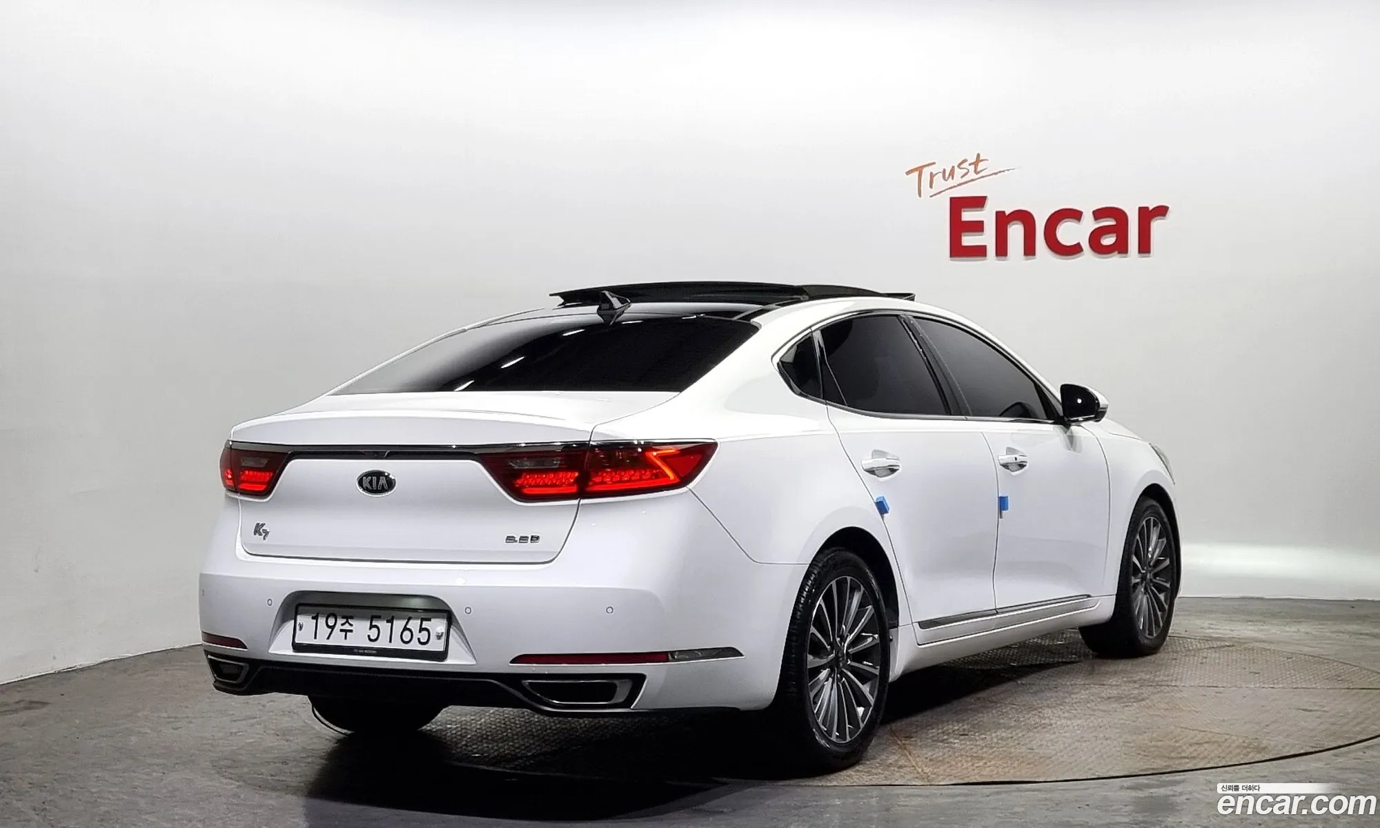 Kia K7 Vg Ii 22 Diesel Limited 2018 - фотография 11309851