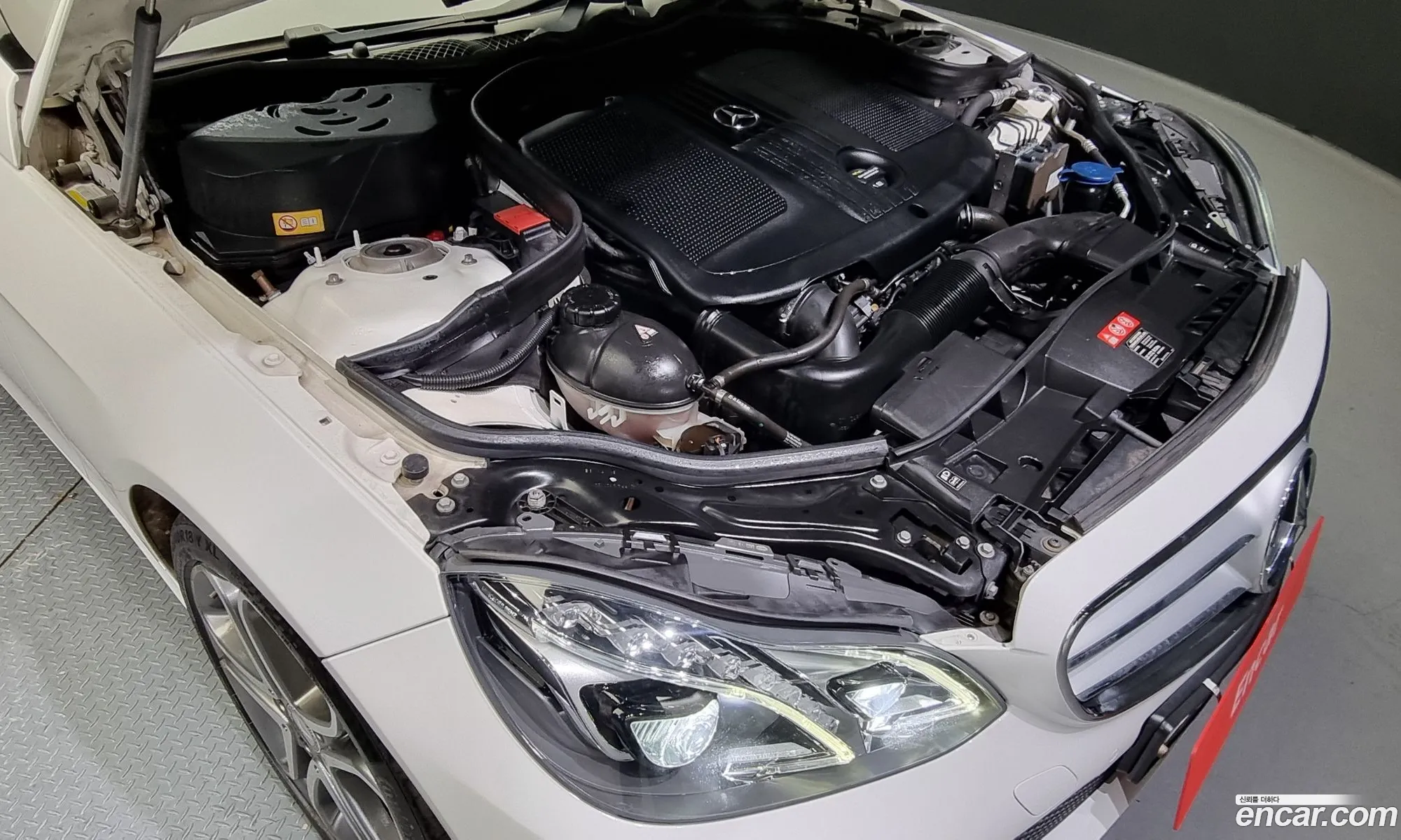 Mercedes-Benz E-Klasse Iv W212 S212 C207 E250 Bluetec 4Matic Avant Garde 2015 - фотография 11813244