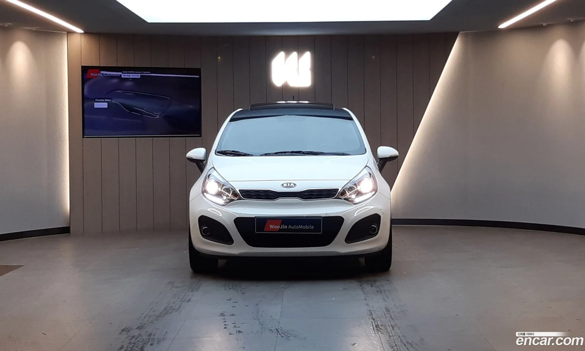 Kia Pride Iii 16 Gdi Hatchback 2011 - фотография 12436175