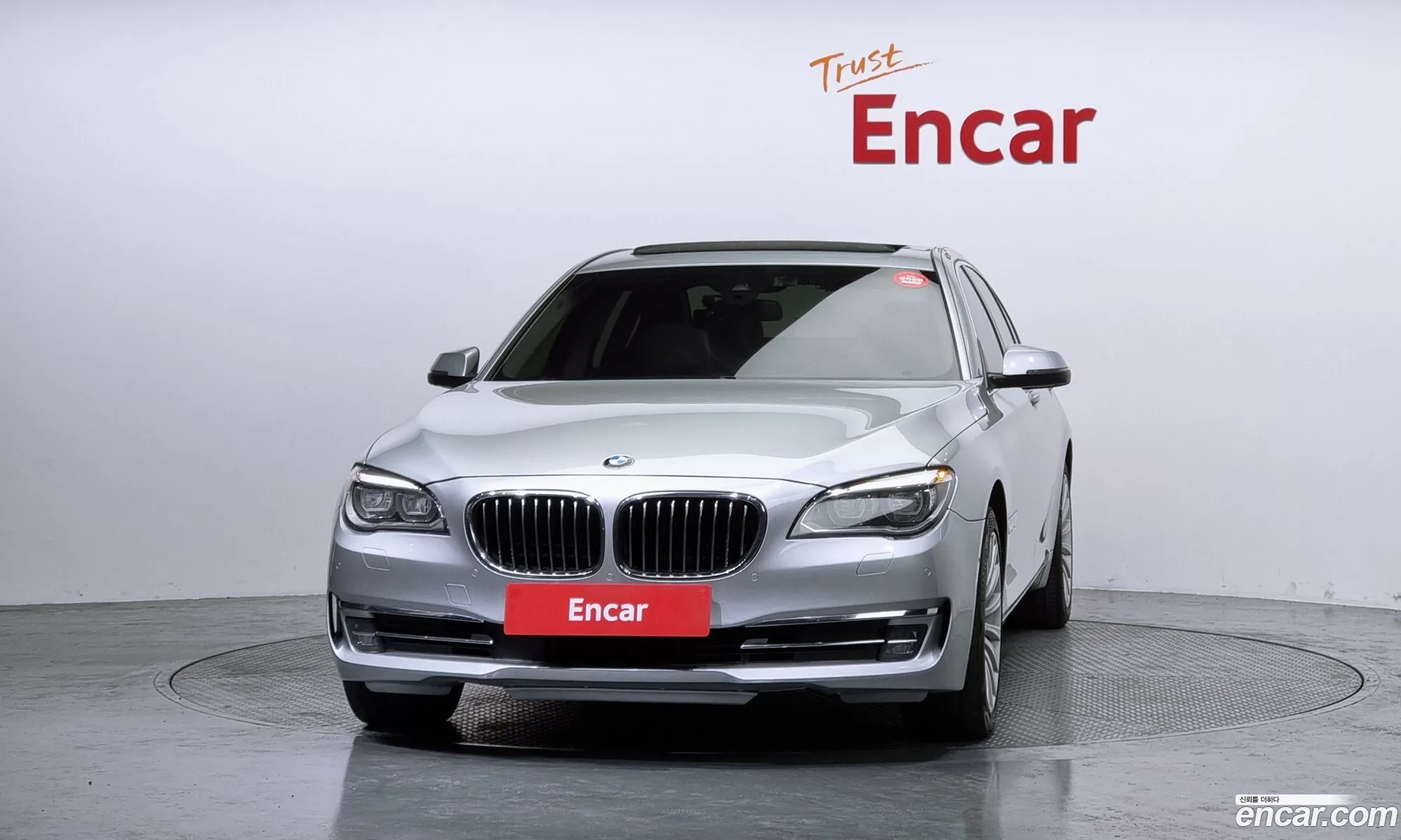 BMW 7Er V F01F02F04 730DxDrive 2014 - фотография 17047937
