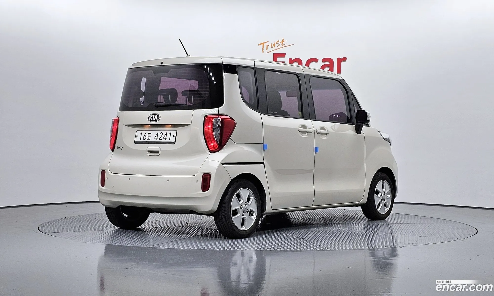 Kia Ray Luxury 2013 - фотография 11334117