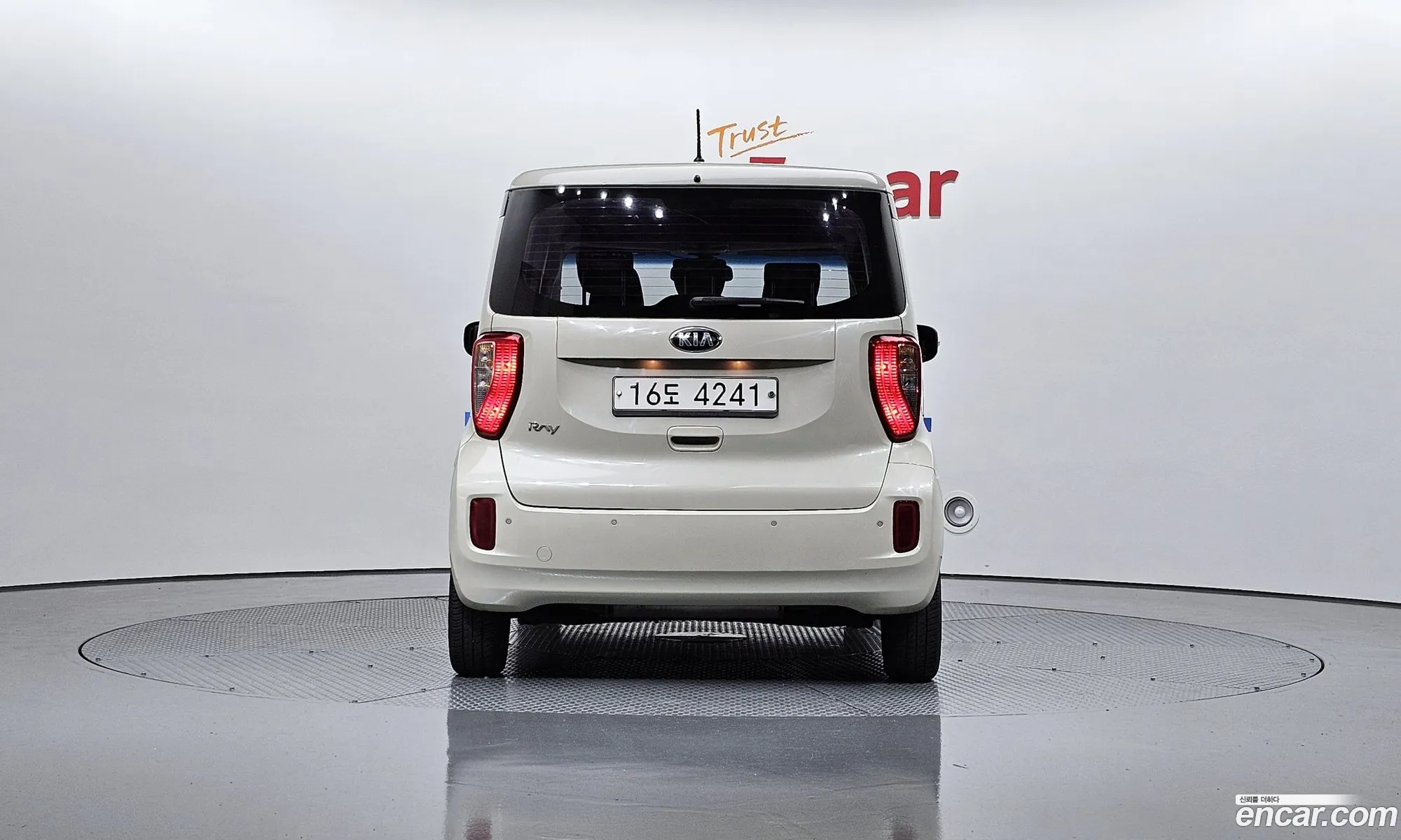 Kia Ray Luxury 2013 - фотография 11334119