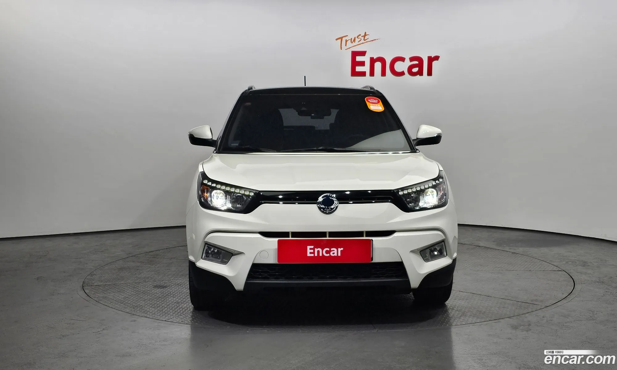 Ssangyong Tivoli Tivoli Lx 2Wd 2017 - фотография 15644642