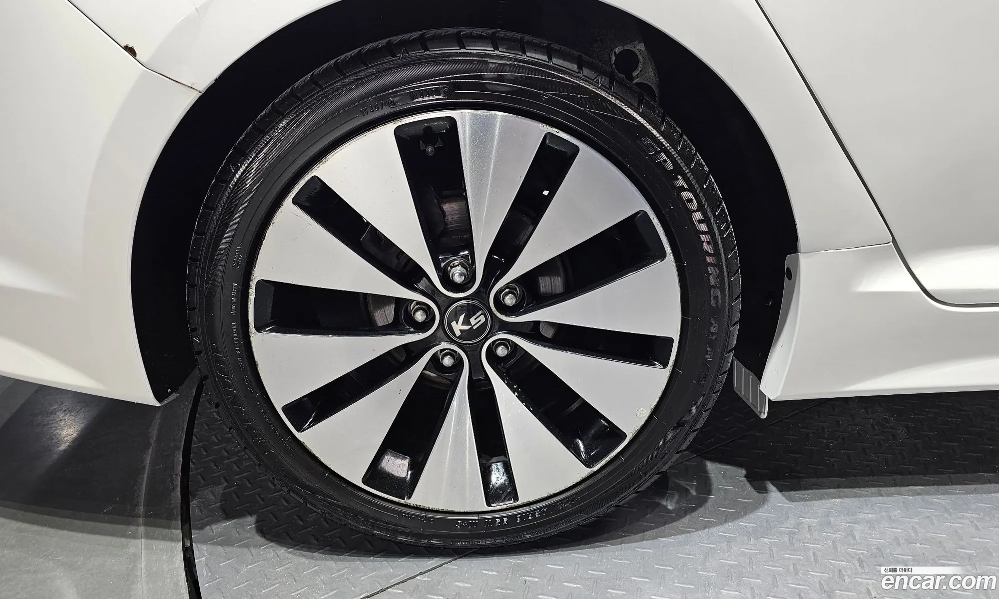 Kia K5 I Lpi Prestige 2011 - фотография 16253250