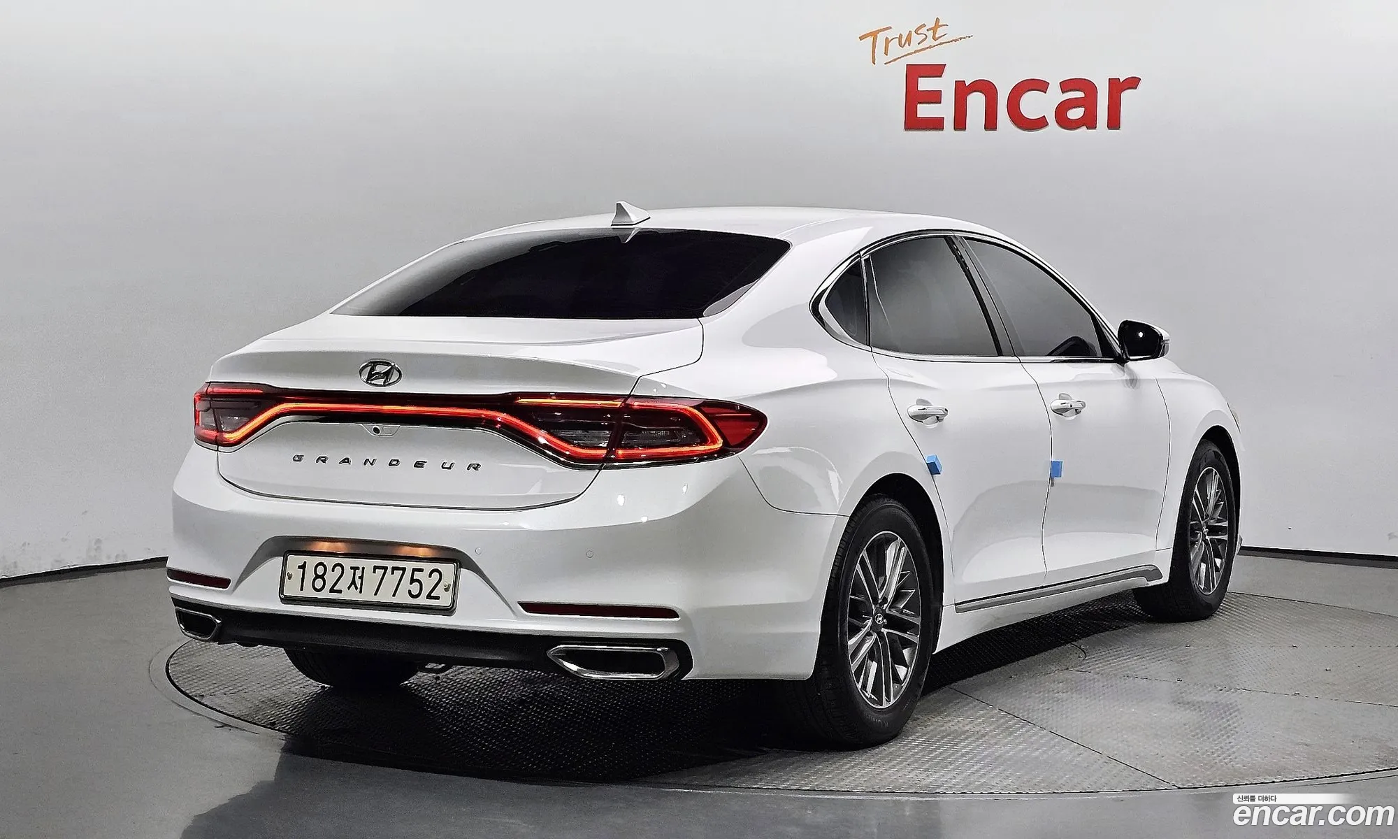 Hyundai Grandeur 24 Modern 2017 - фотография 19582625