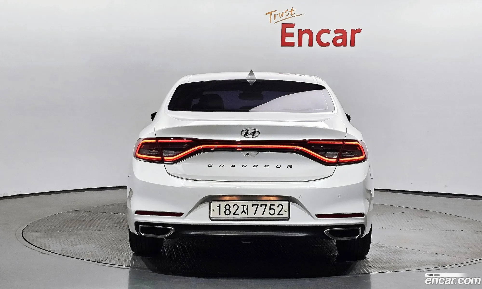 Hyundai Grandeur 24 Modern 2017 - фотография 19582627
