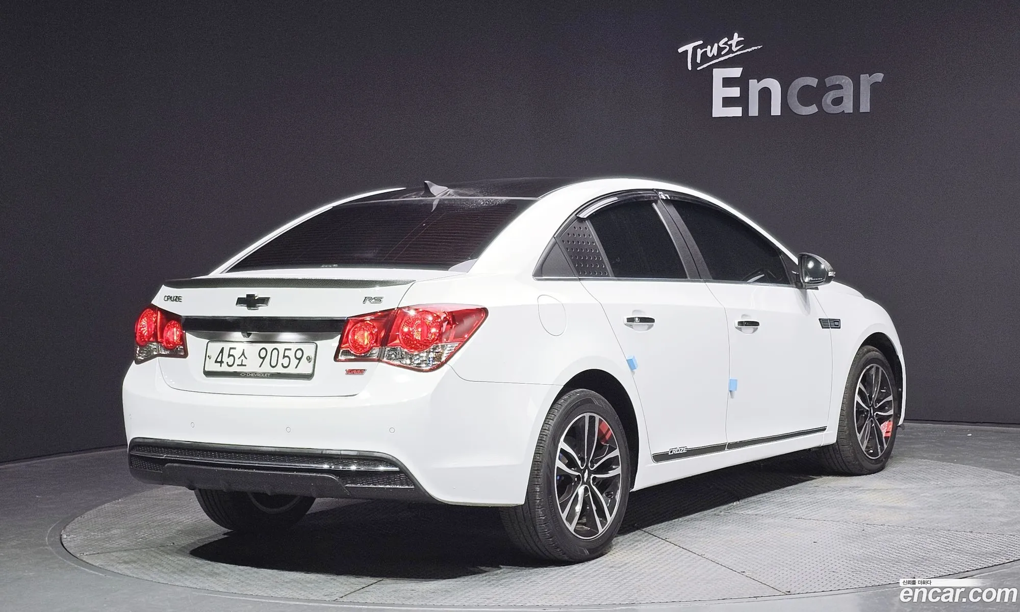 Chevrolet Gm Daewoo Cruze 20 Ltz - фотография 5027248