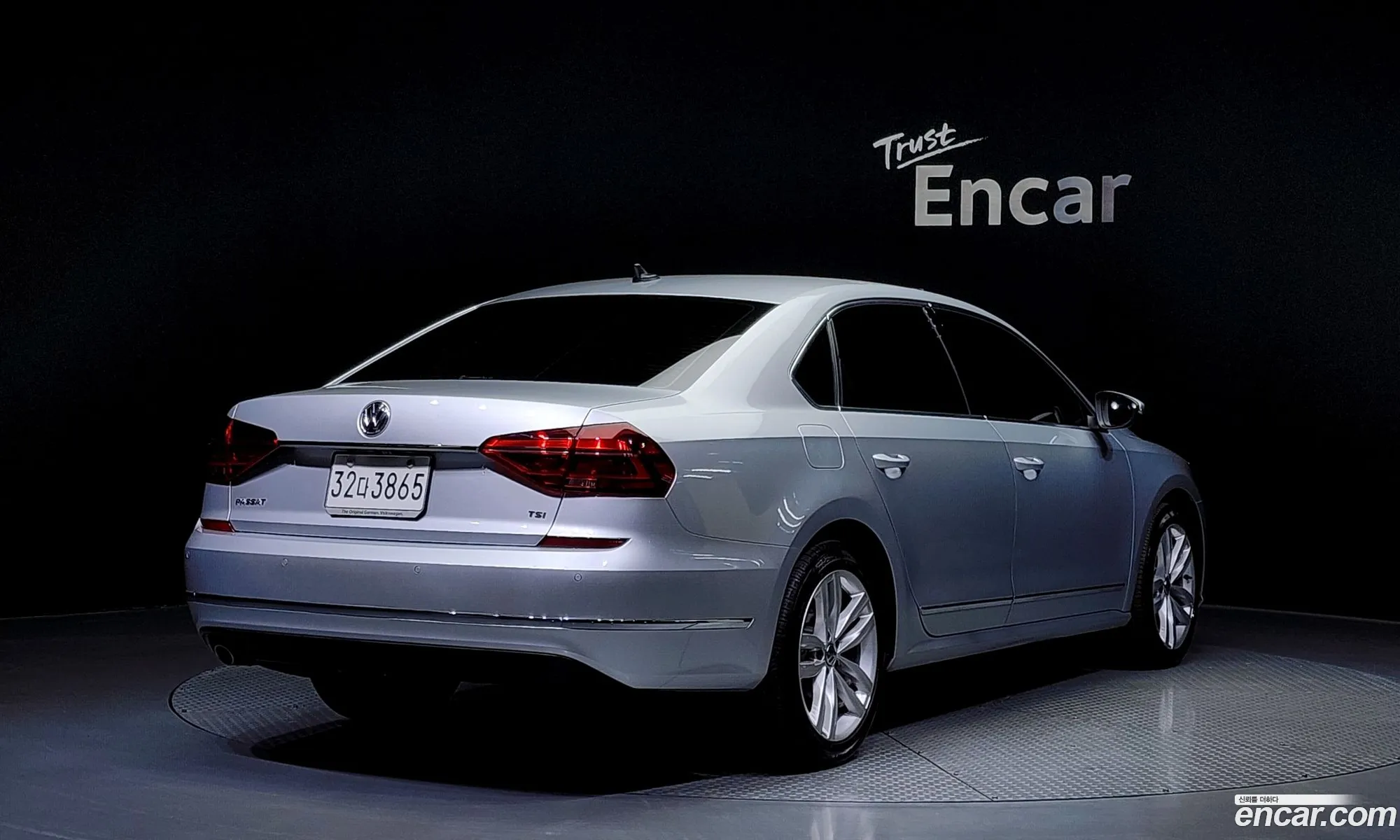 Volkswagen Passat B8 20Tsi 2018 - фотография 8084357