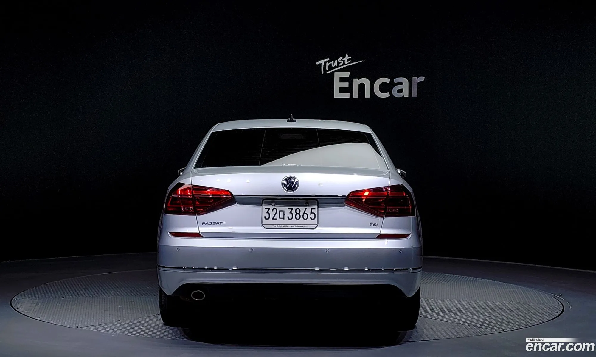 Volkswagen Passat B8 20Tsi 2018 - фотография 8084359