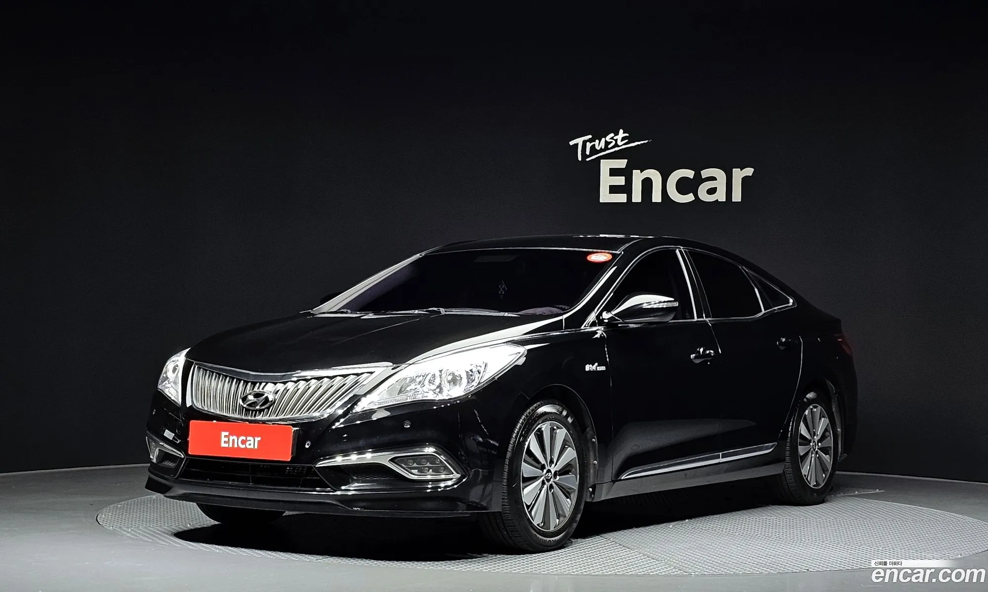 Hyundai Grandeur Premium 2016 - фотография 15888725