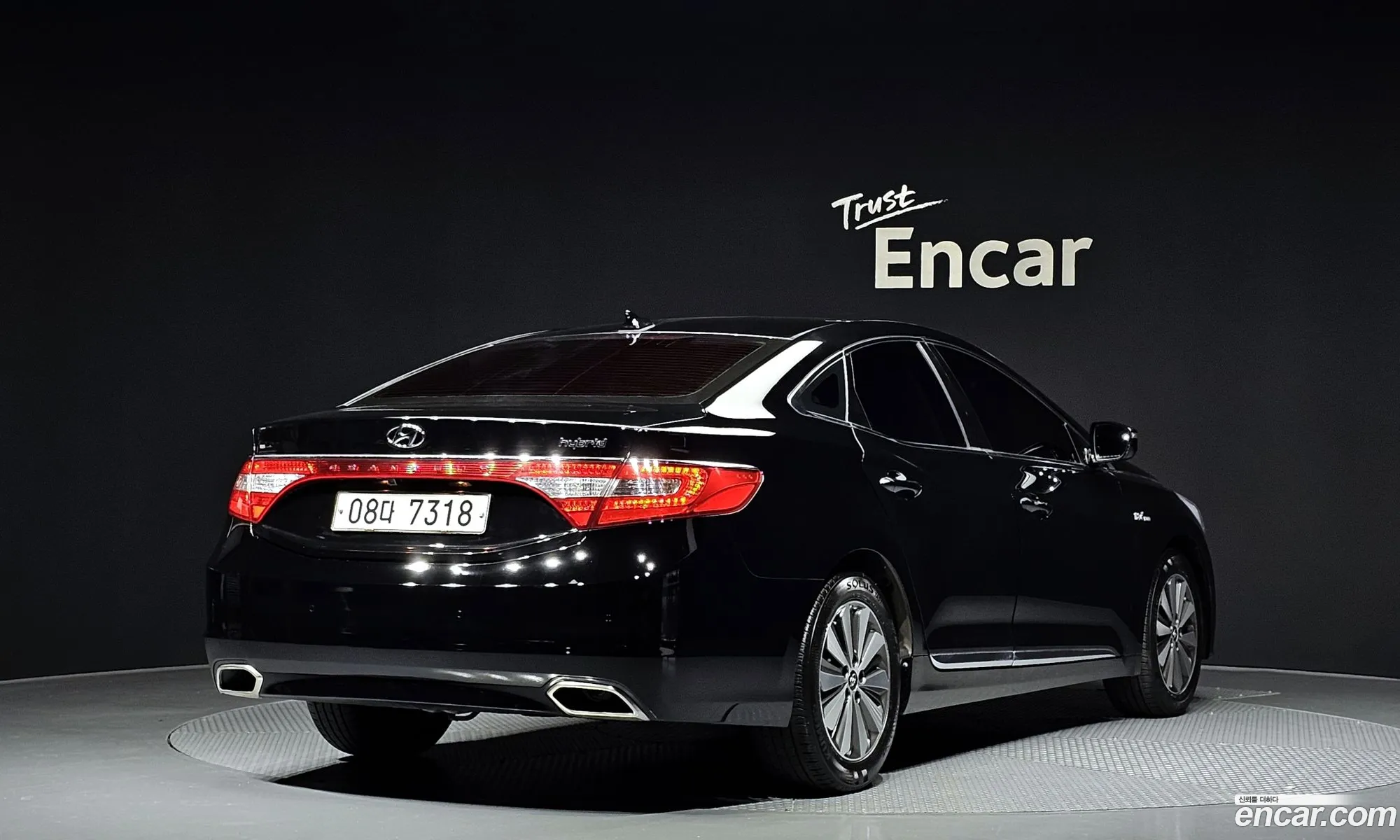 Hyundai Grandeur Premium 2016 - фотография 15888726