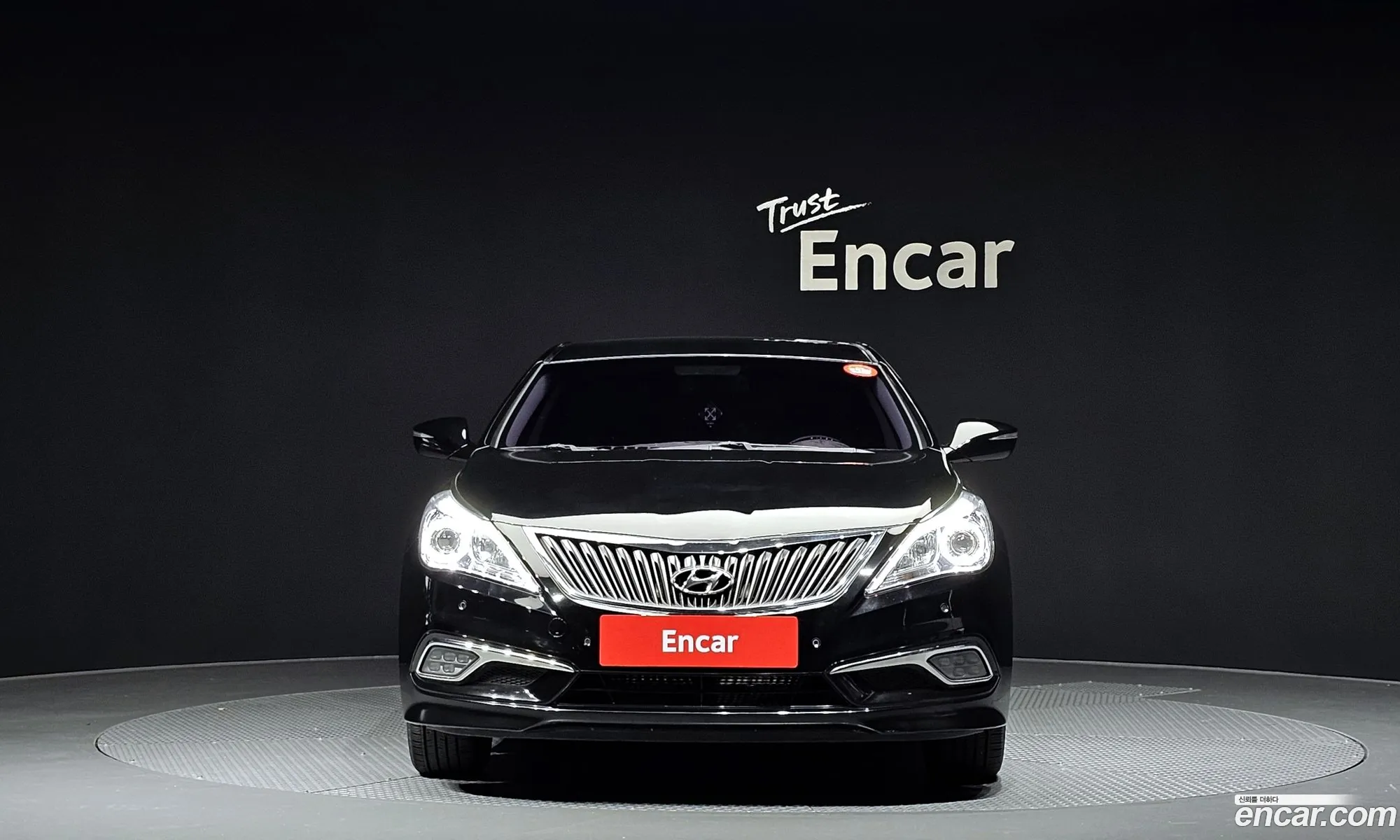 Hyundai Grandeur Premium 2016 - фотография 15888727