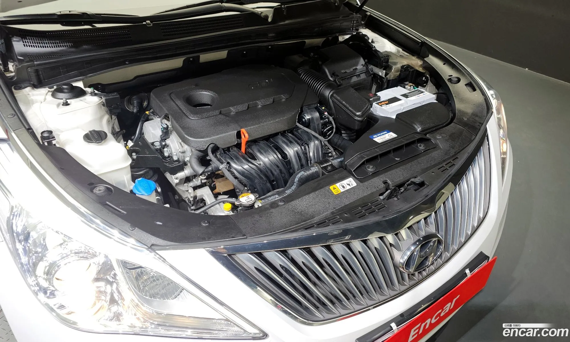 Hyundai Grandeur V Hg240 Modern 2015 - фотография 12492460