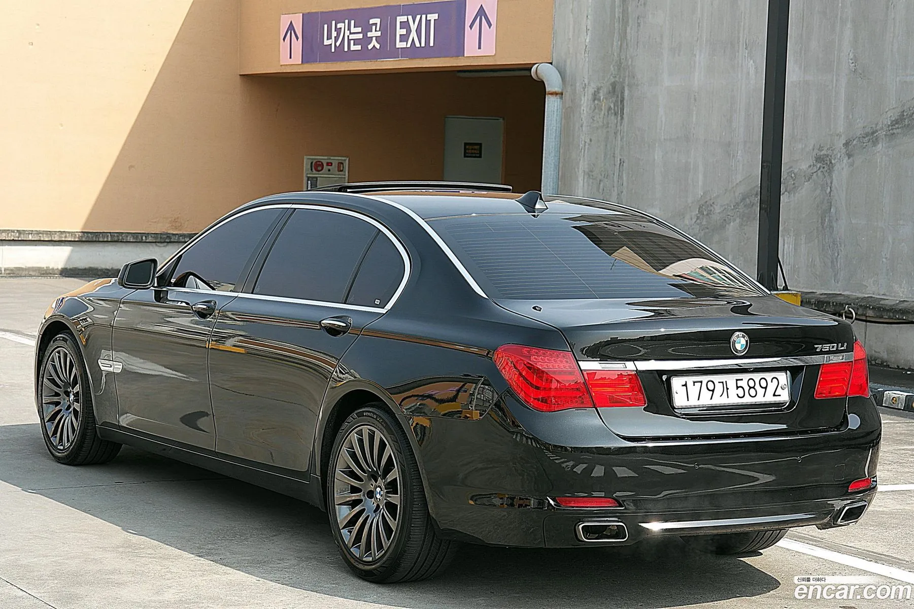 BMW 7Er V F01F02F04 750Li 2009 - фотография 144792