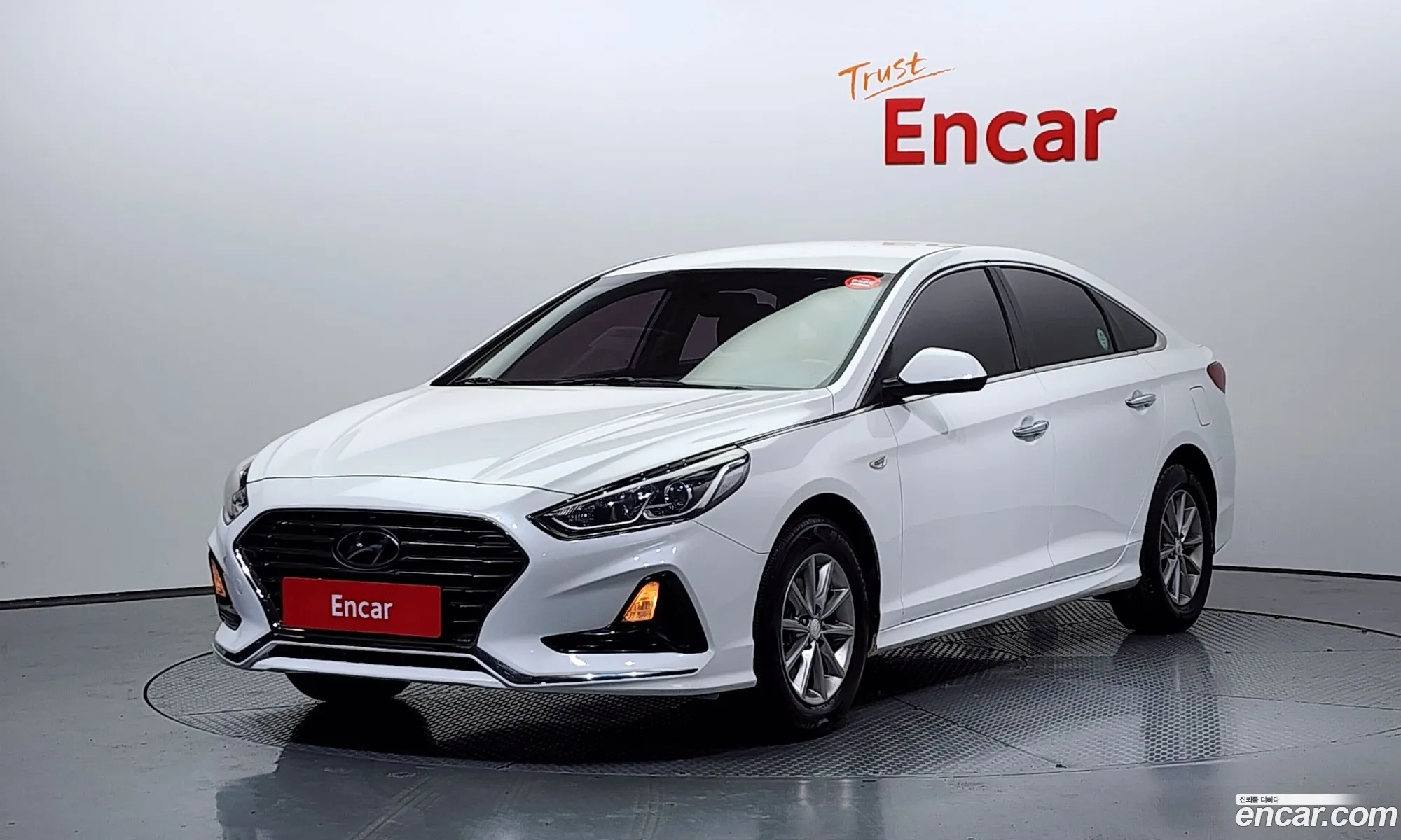 Hyundai Sonata Lpi Style 2019 - фотография 15991858