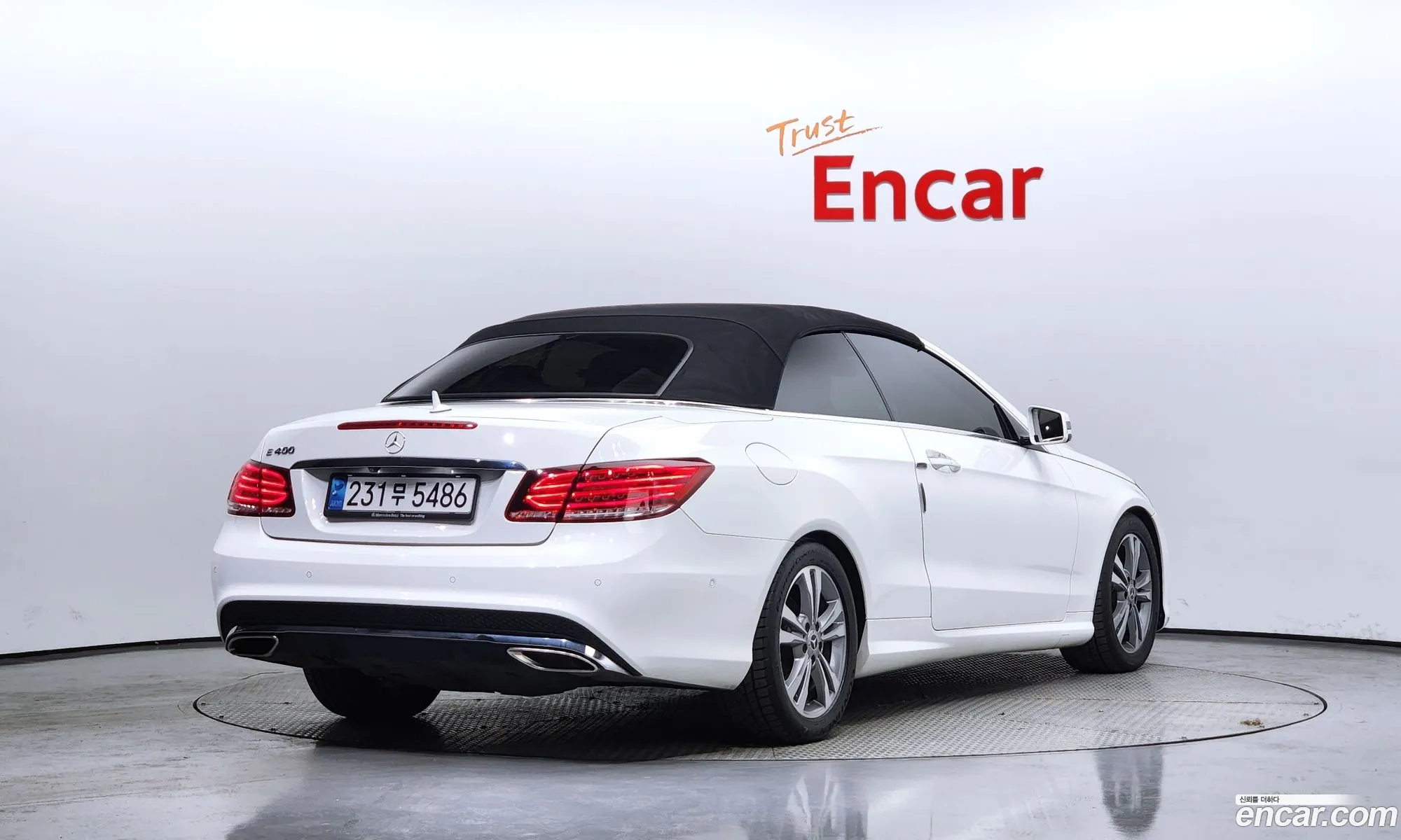 Mercedes-Benz E-Klasse E200 Cabriolet 2016 - фотография 12376433
