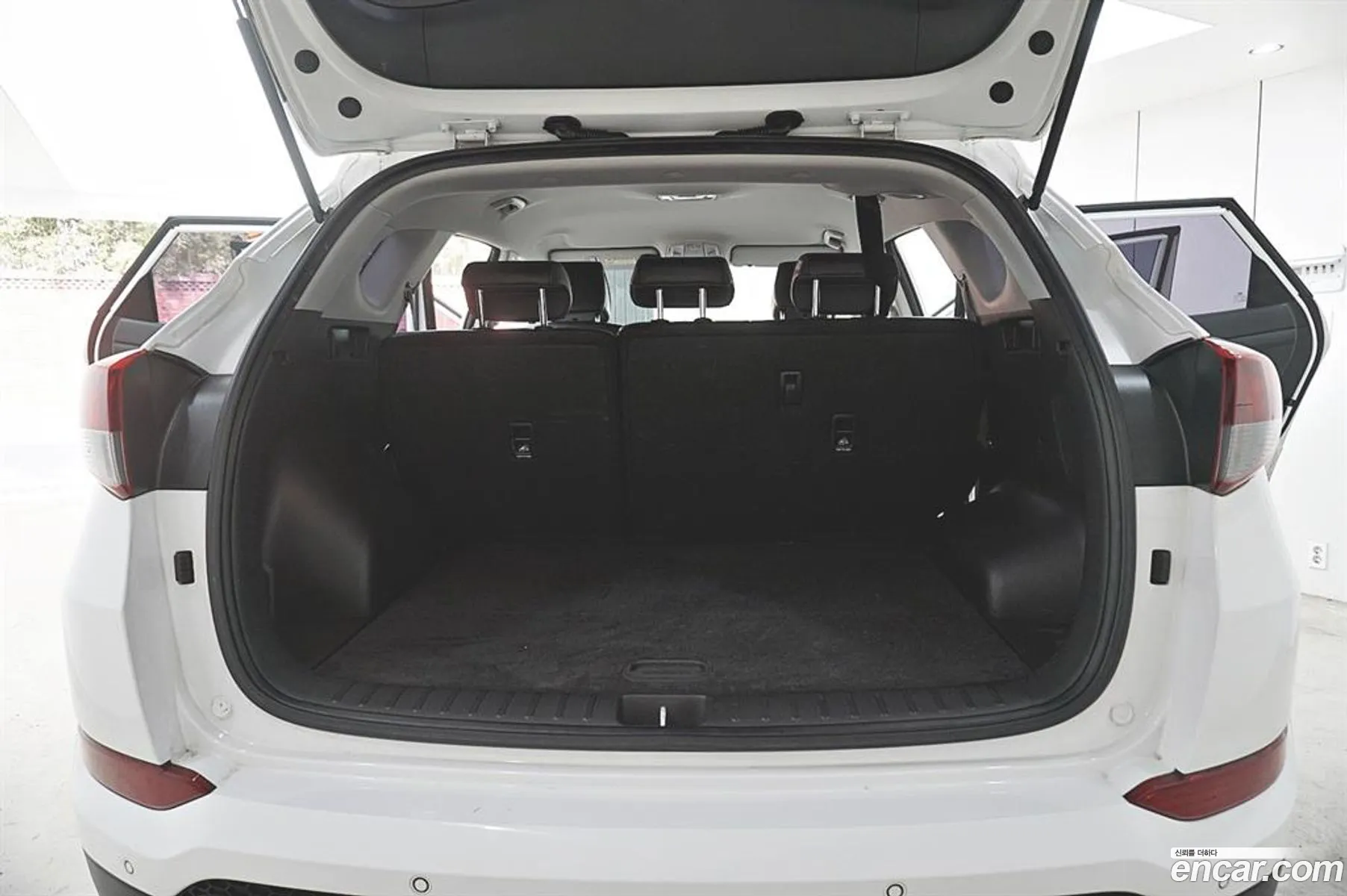 Hyundai Tucson Iii Diesel 17 2Wd 2016 - фотография 17940780