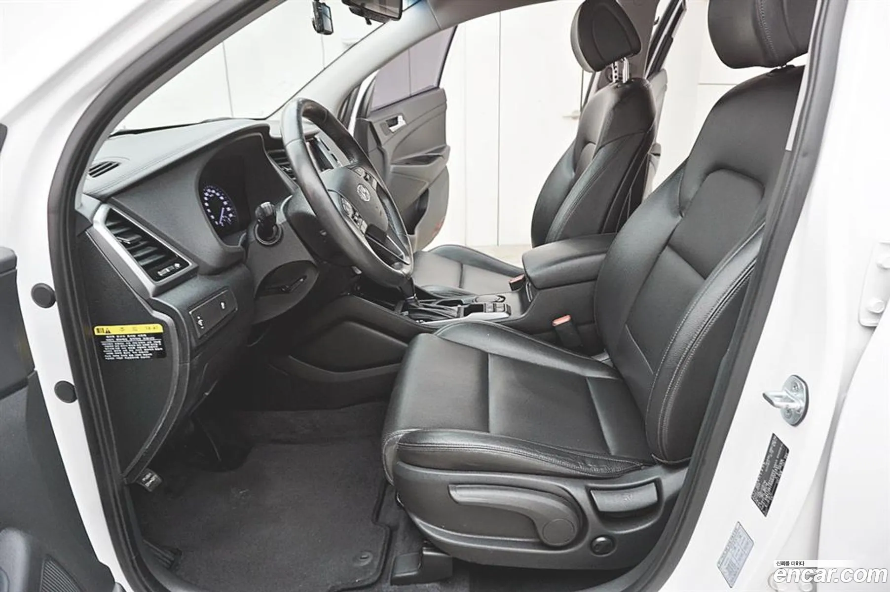 Hyundai Tucson Iii Diesel 17 2Wd 2016 - фотография 17940781