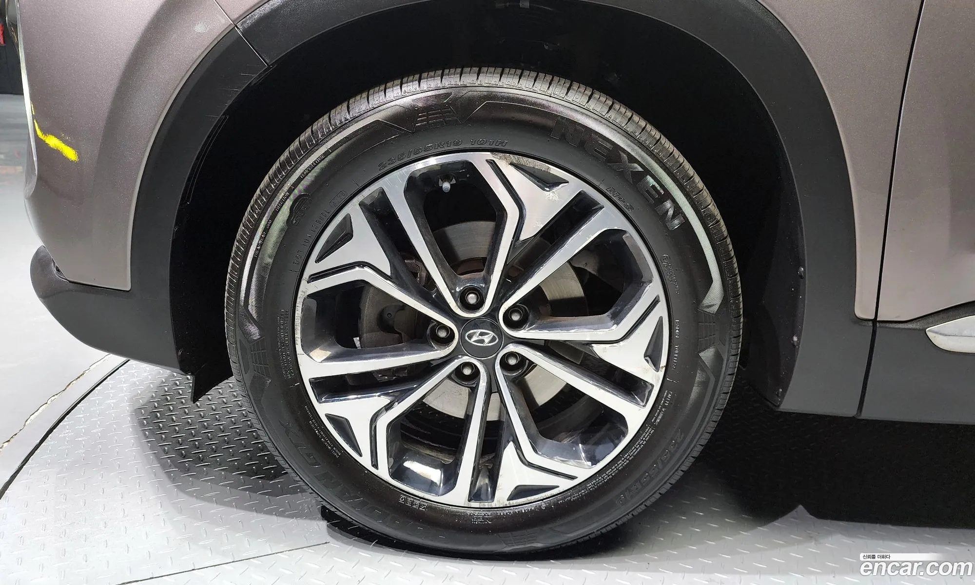 Hyundai Santa Fe Iv Diesel 20 2Wd 2020 - фотография 18512596