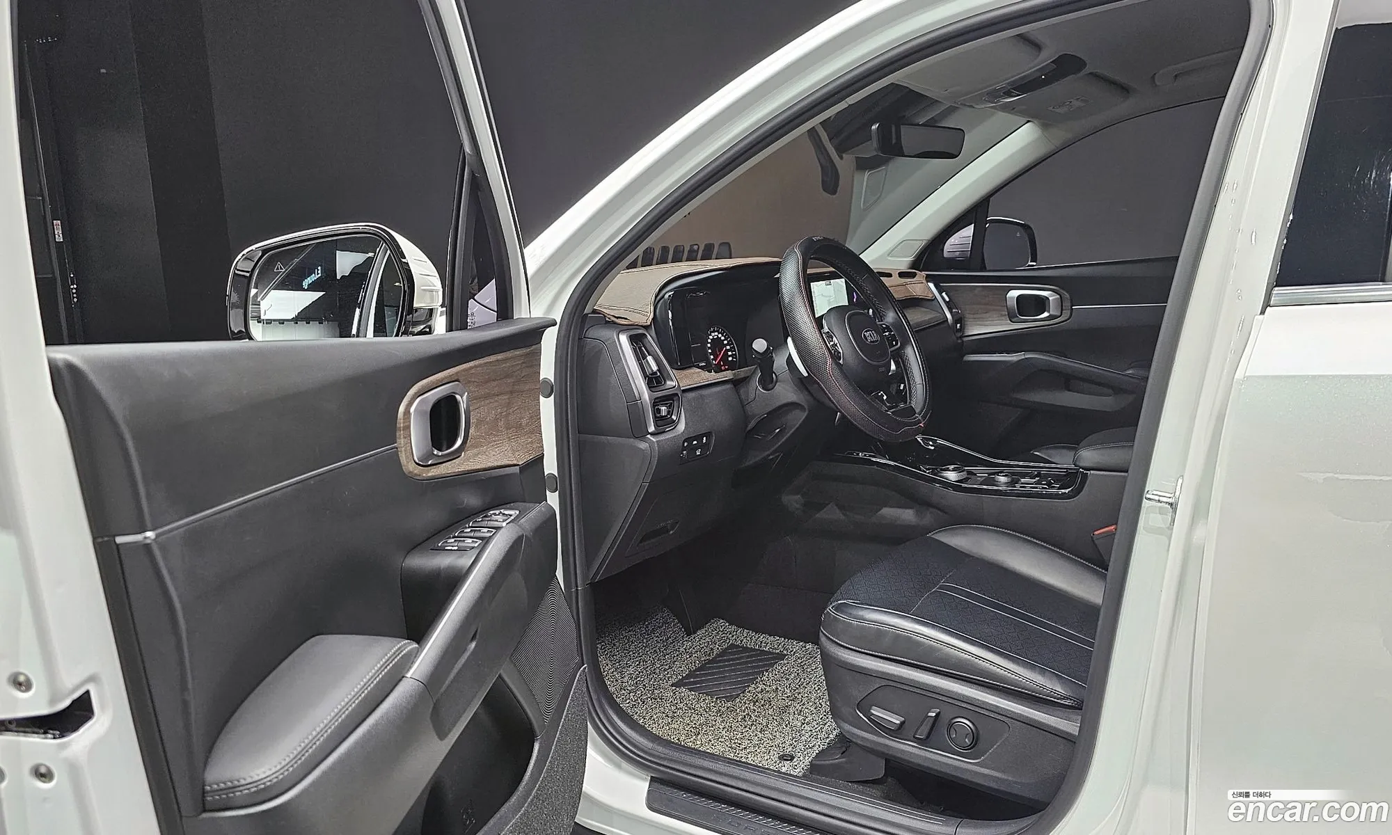 Korex Auto Trade - фотография 11912660