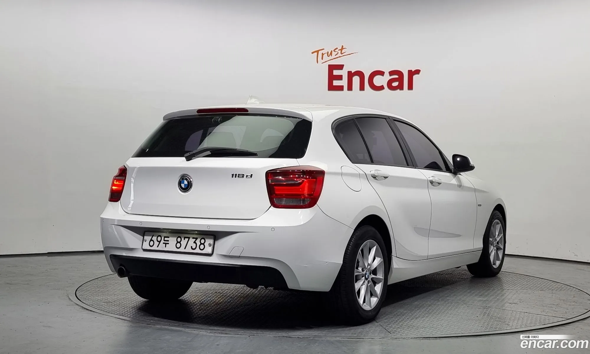 BMW 1Er 118D Urban Pack 1 5-Door 2013 - фотография 98809