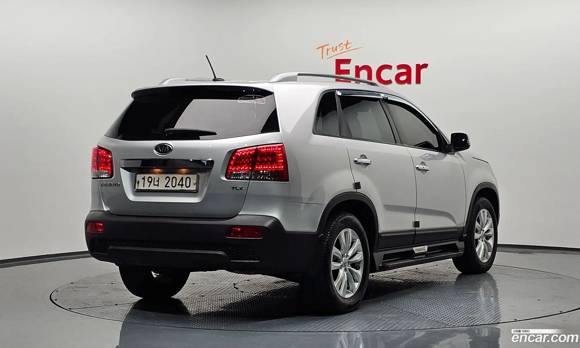 Kia Sorento R Diesel 20 2Wd Tlx Premium - фотография 11287811