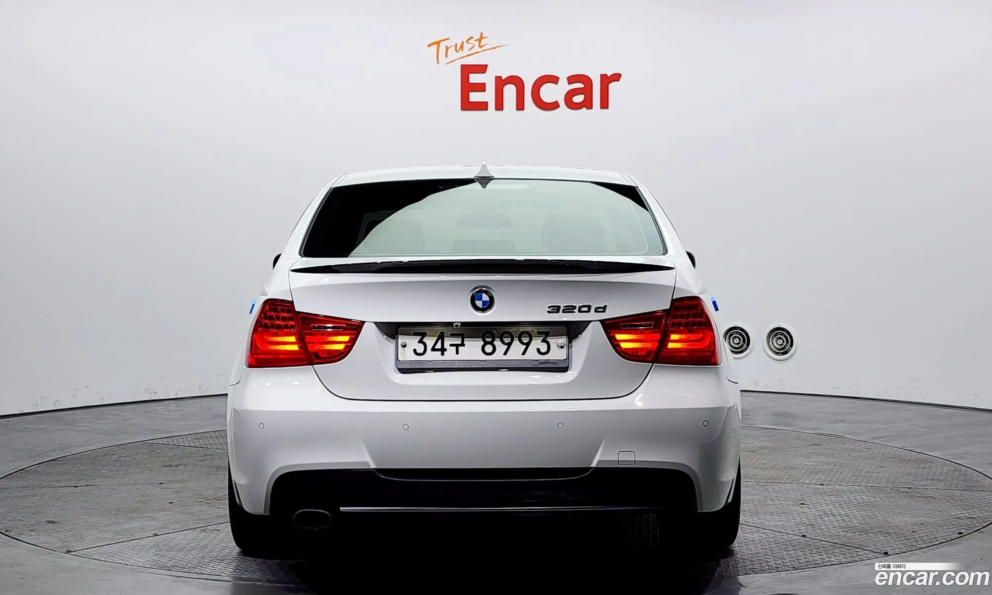 BMW 3Er V E90E91E92E93 320D Sedan M Sports 2010 - фотография 12539943