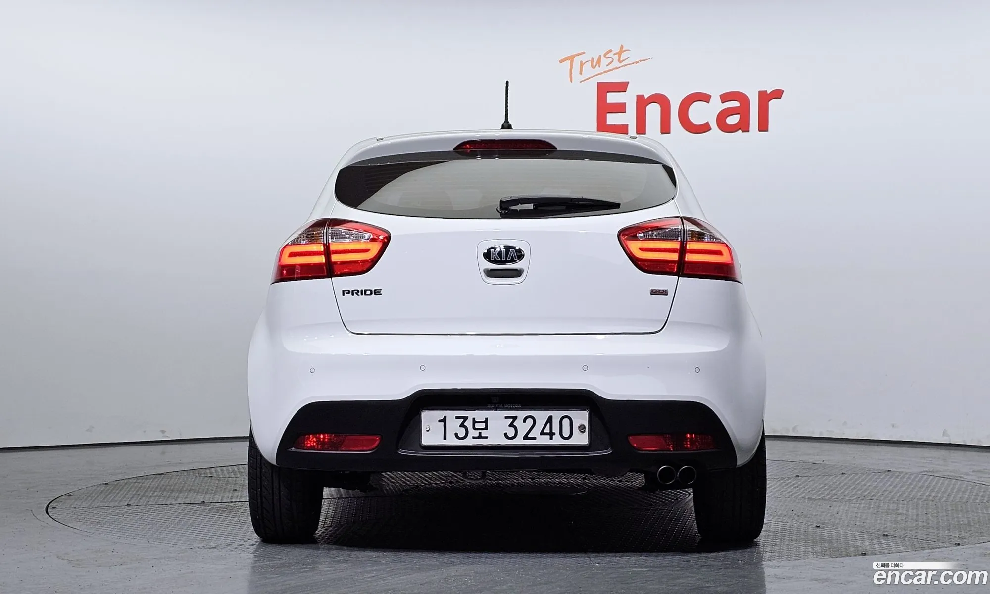 Kia All New Pride 16 Gdi Hatchback Prestige - фотография 11822116