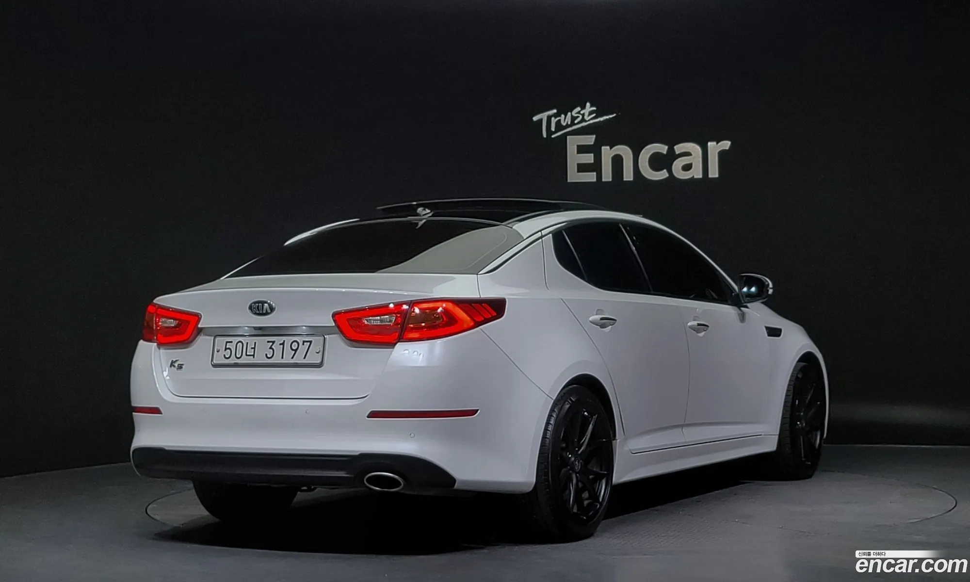 Kia K5 Prestige 2015 - фотография 11812895