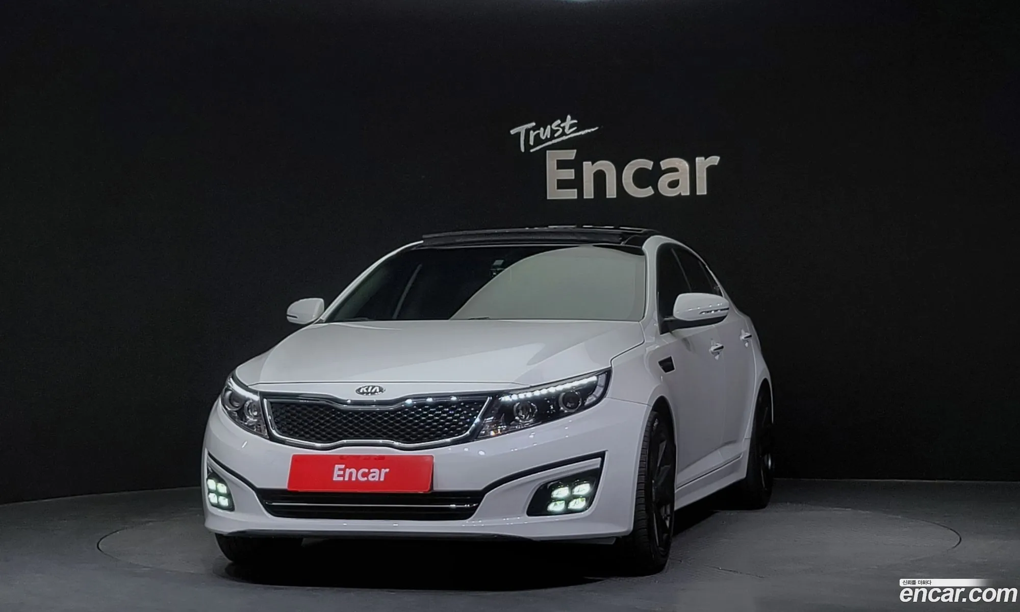Kia K5 Prestige 2015 - фотография 11812897