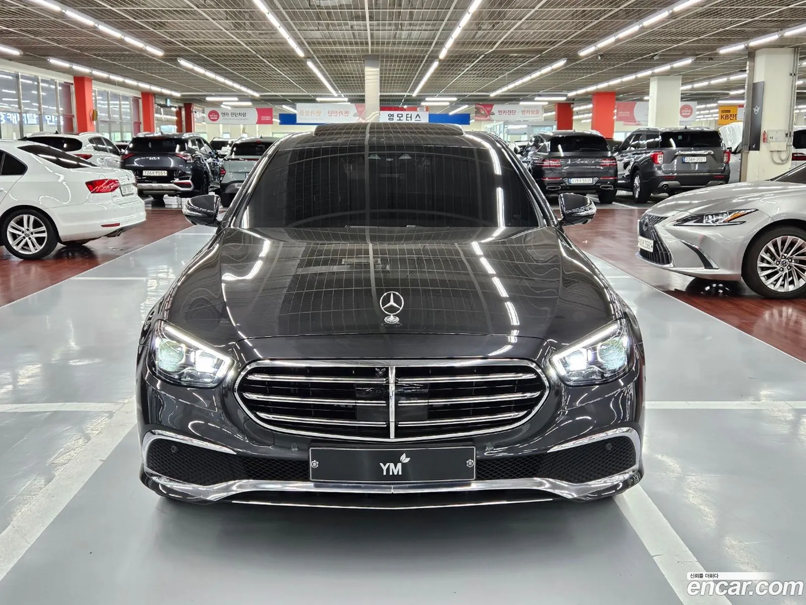 Mercedes E-Class W213 E250 Exclusive - фотография 13636322