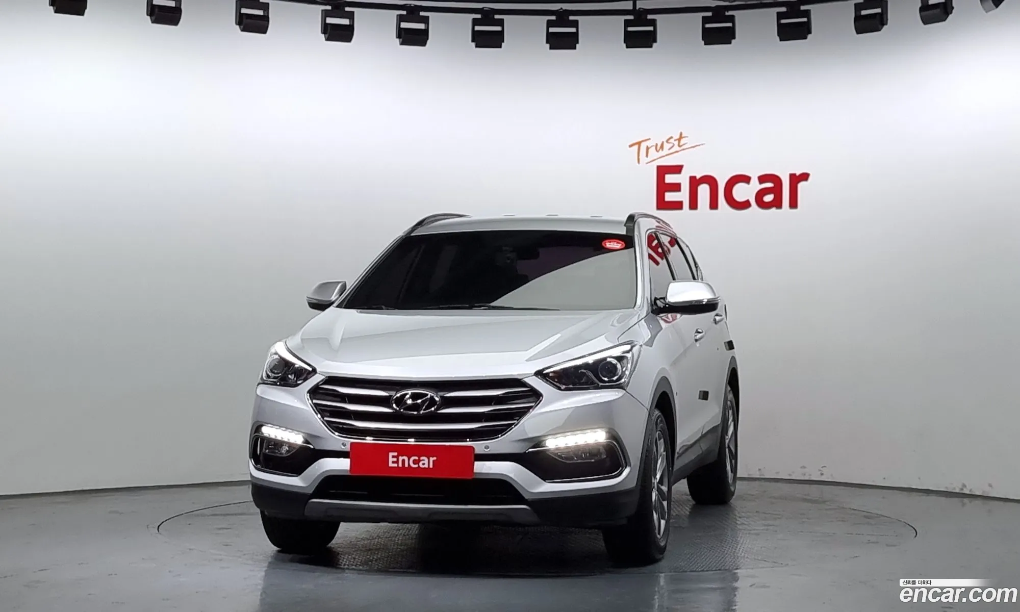 Hyundai Santa Fe Diesel 20 4Wd 2018 - фотография 13185071