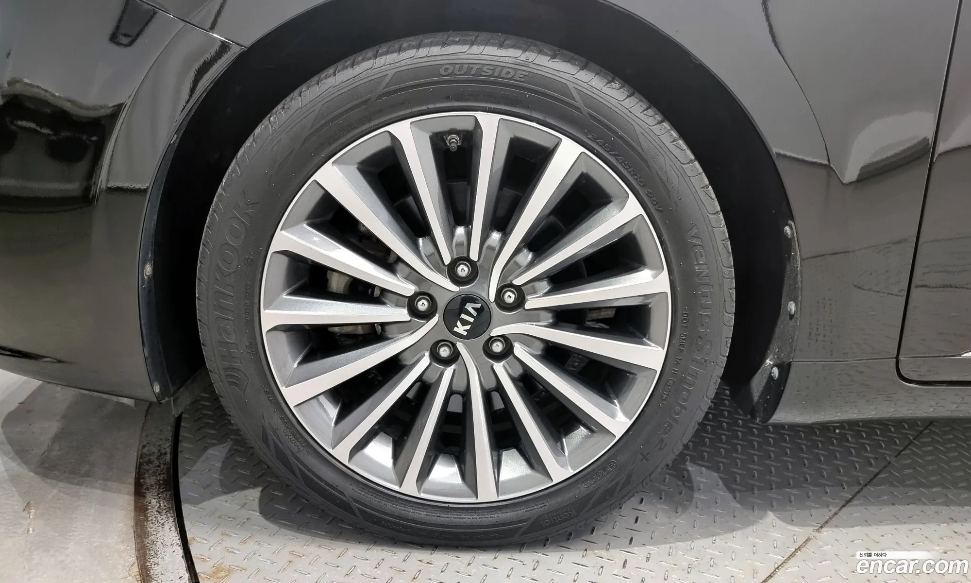 Kia K7 Vg Ii 24 Gdi Limited Edition 2017 - фотография 12718307