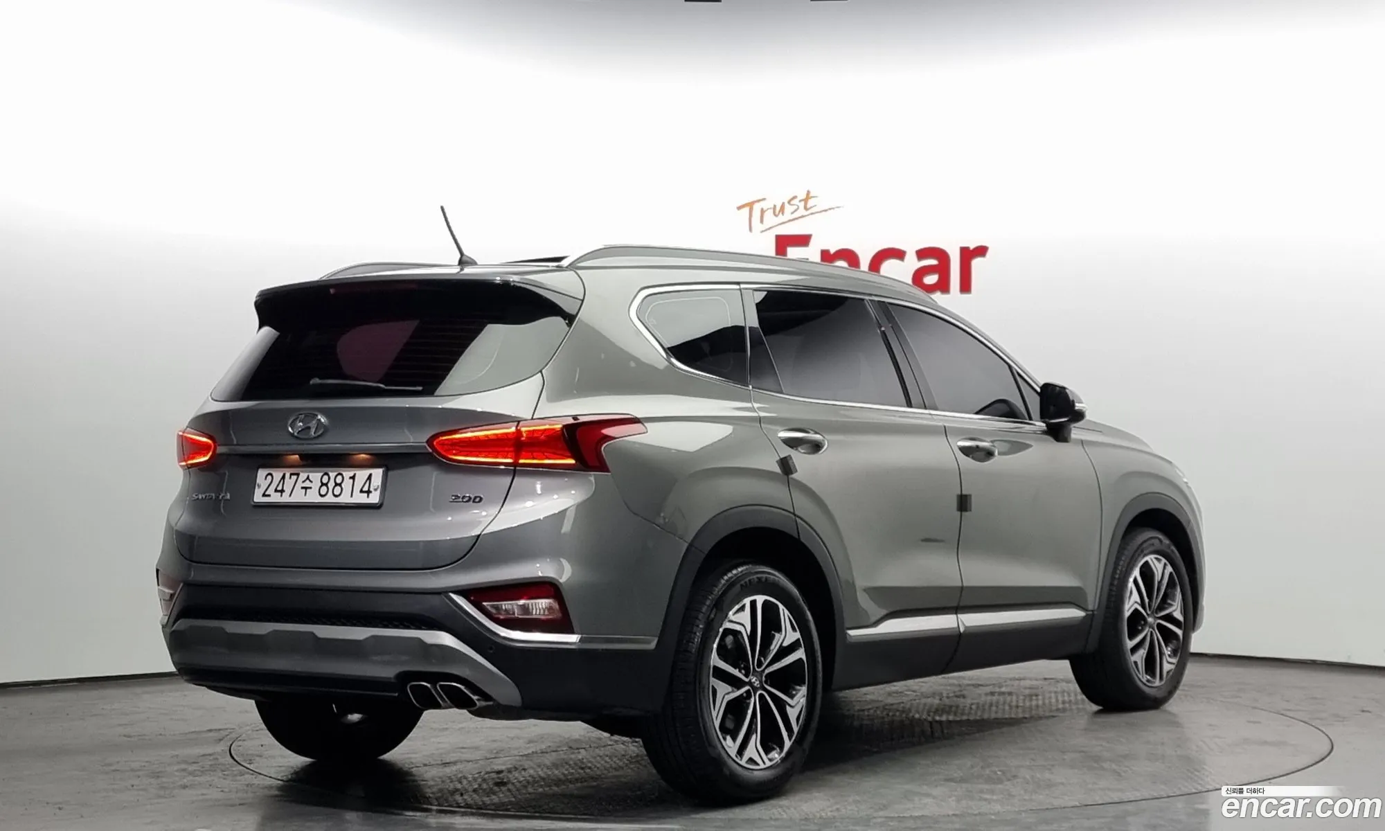 Hyundai Santa Fe Diesel 20 2Wd 2019 - фотография 13595295